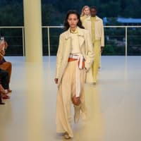Mode-Trends 2026: Buttermilchgelb ist jetzt angesagter denn je – laut Hermès
