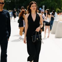 Schwarzes Kleid Schwarzes Kleid