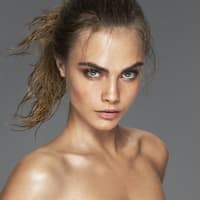 Cara zeigt sich sexy in der aktuellen LA PERLA Kampagne
