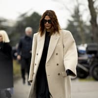 Frisuren-Trend für mittellanges Haar in 2026: Dieser Schnitt steht jeder Frau