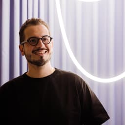 Profile picture for user Jorge Castaneda 