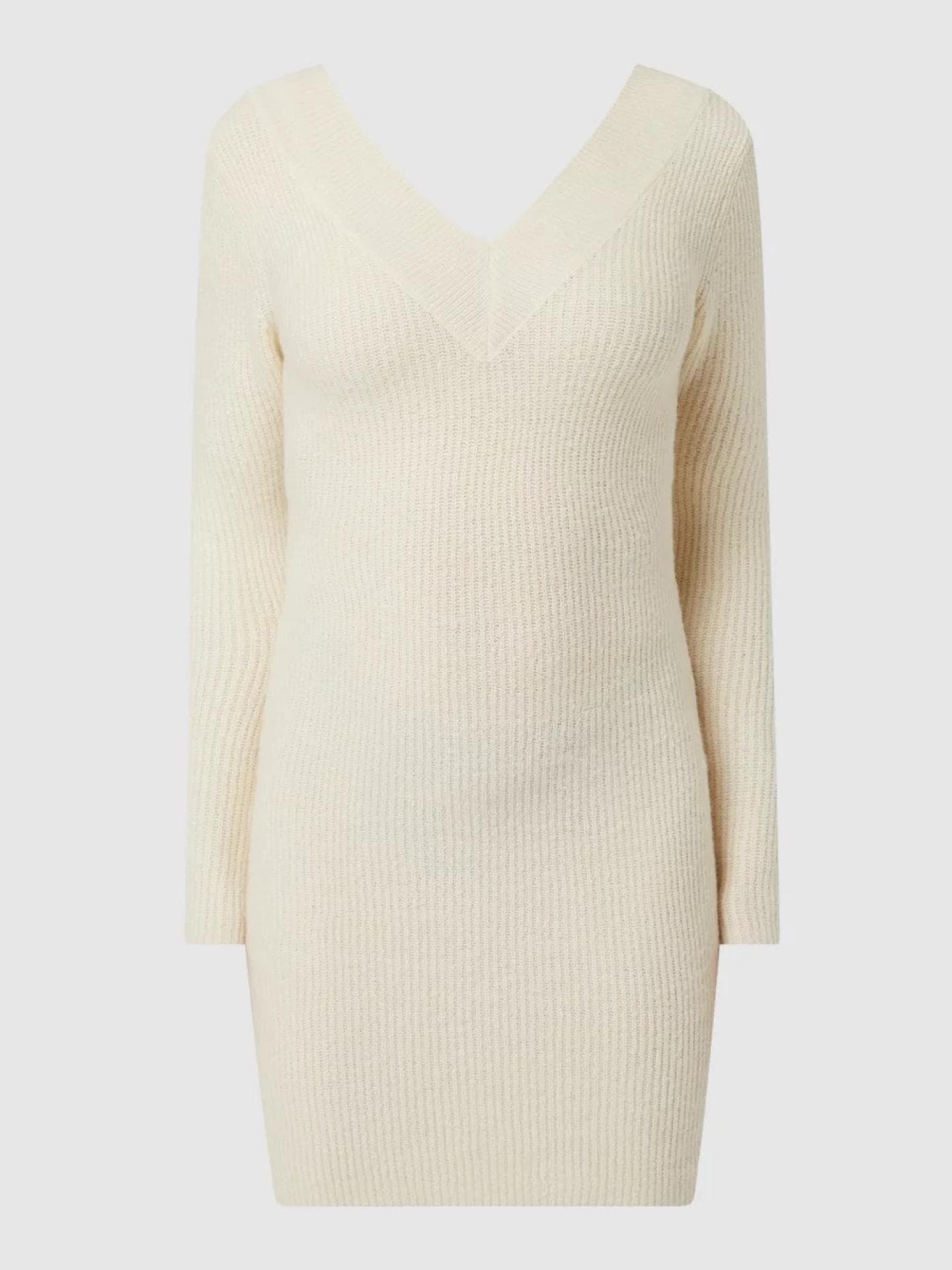 Review Strickkleid creme