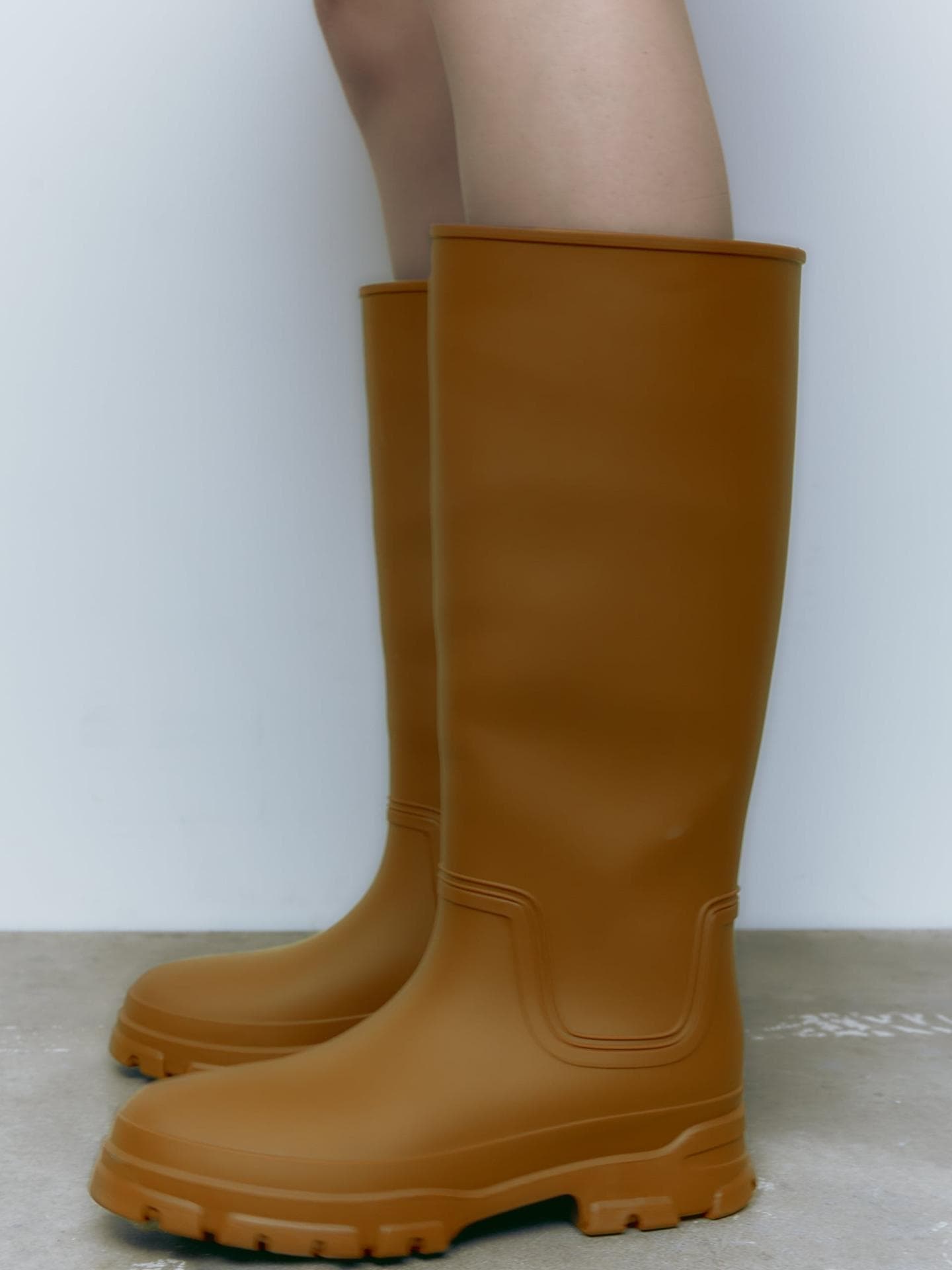 GUMMISTIEFEL flach in braun