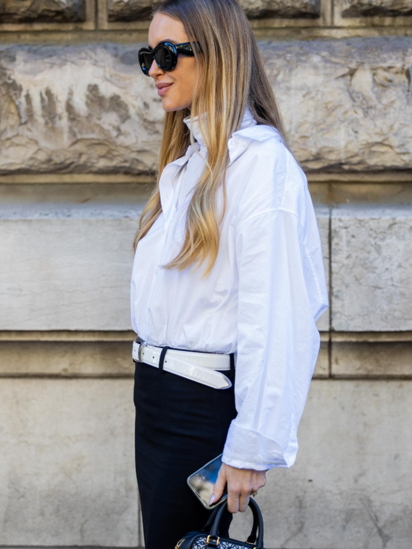 Pernille Teisbaek Streetstyle weißes Hemd Paris Fashion Week