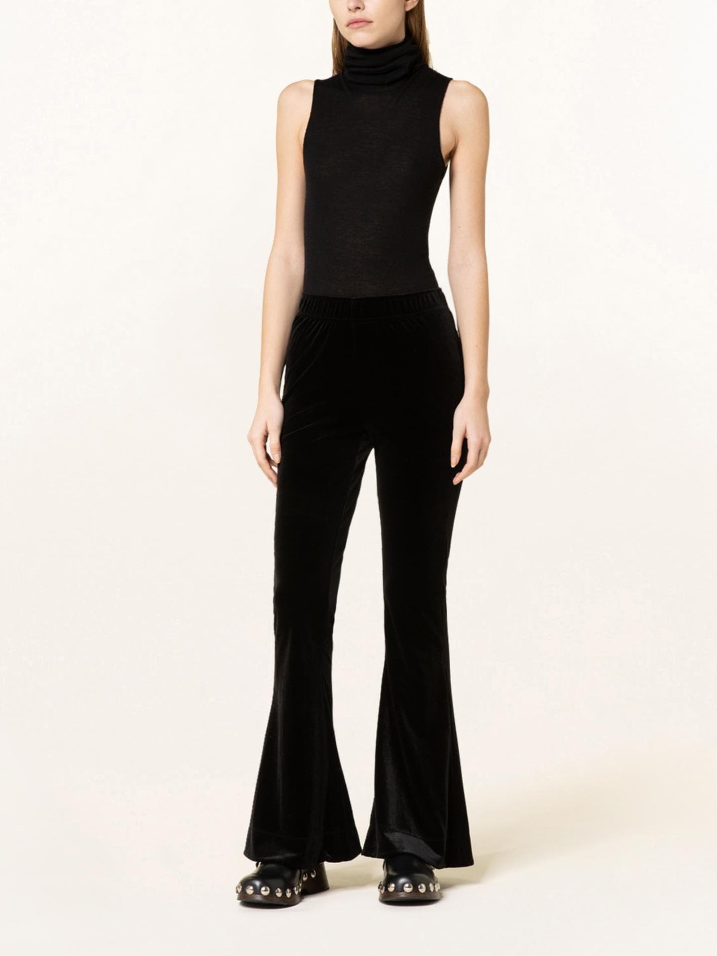 GANNI schwarze Samthose