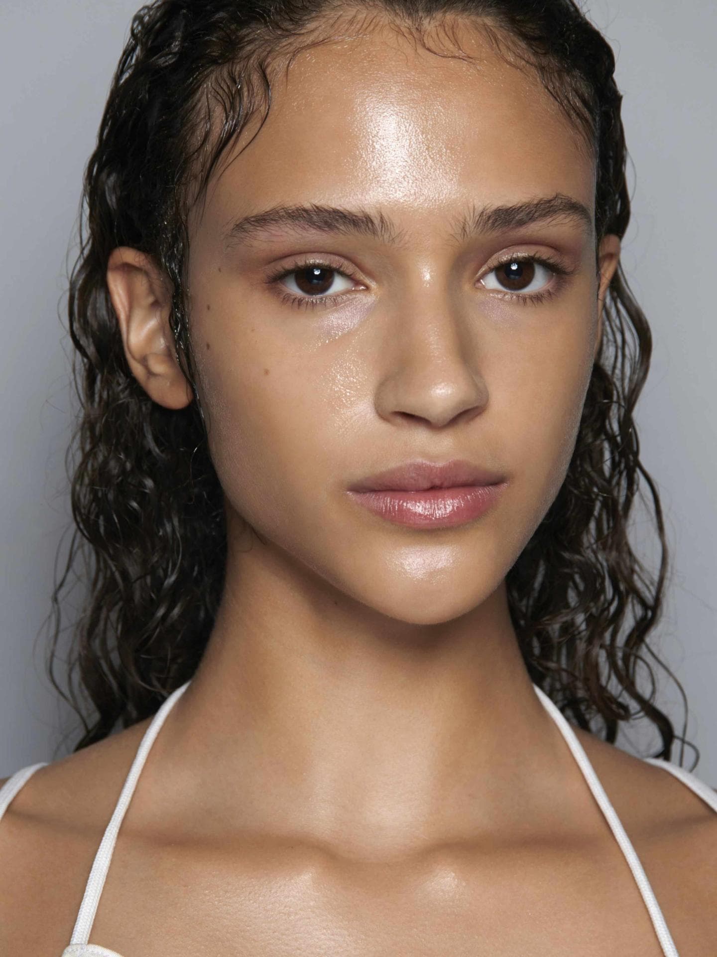 Model Close Up Haut no Make-up