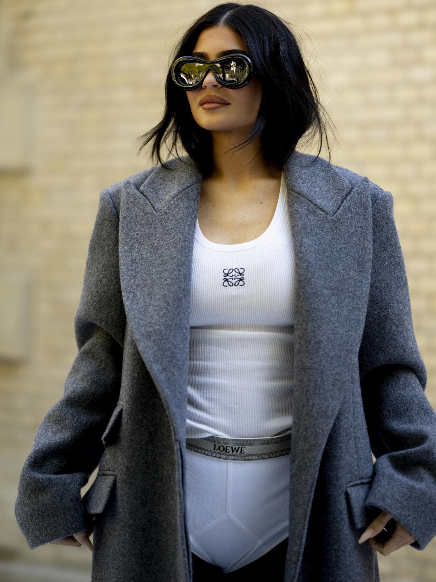 Paris Fashion Week 2022 Kylie Jenner Loewe Streetstyle