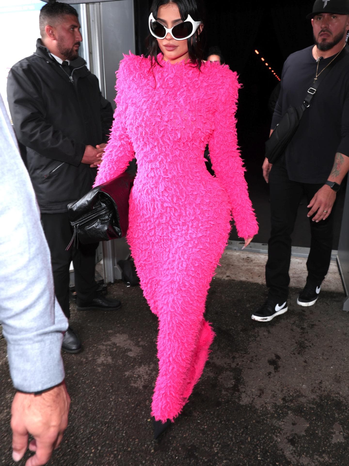 Pinkes Balenciaga Kleid Kylie Jenner Paris Fashion Week 2022