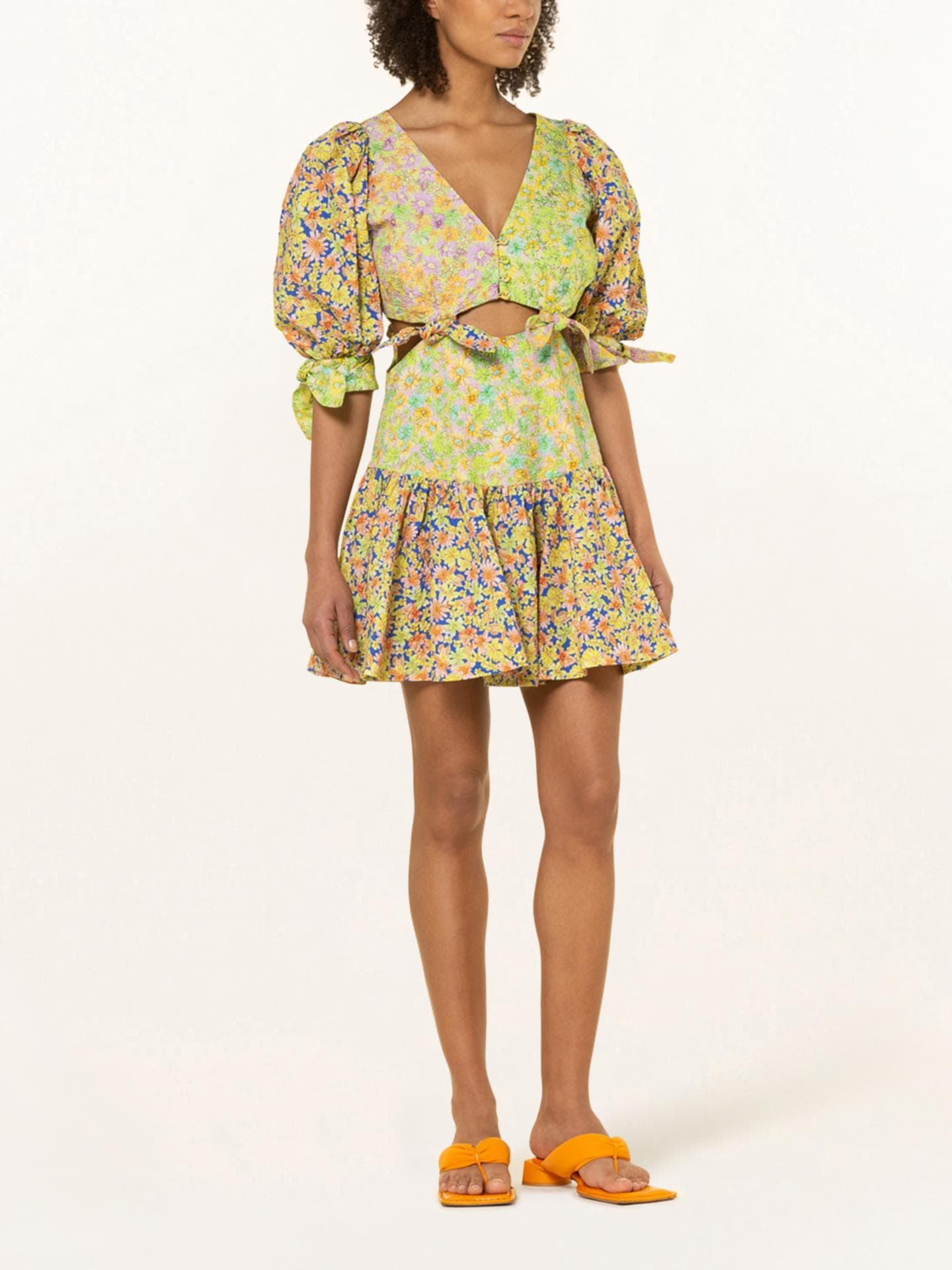 Gemustertes, buntes Dress mit Blumen von Alémais über Breuninger