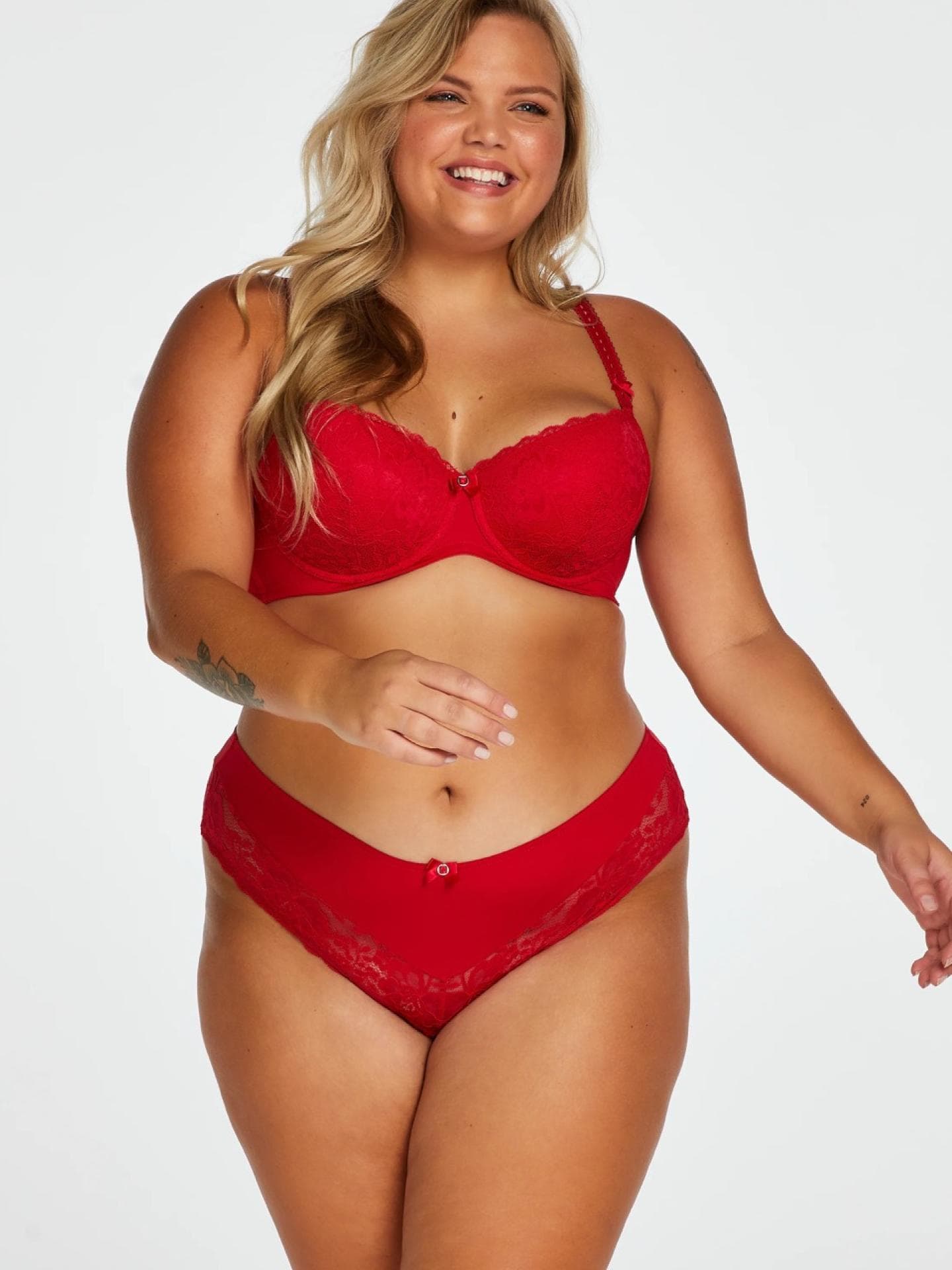 Vorgeformter Bügel-BH Maya - Rot und Hipster Hunkemöller Large