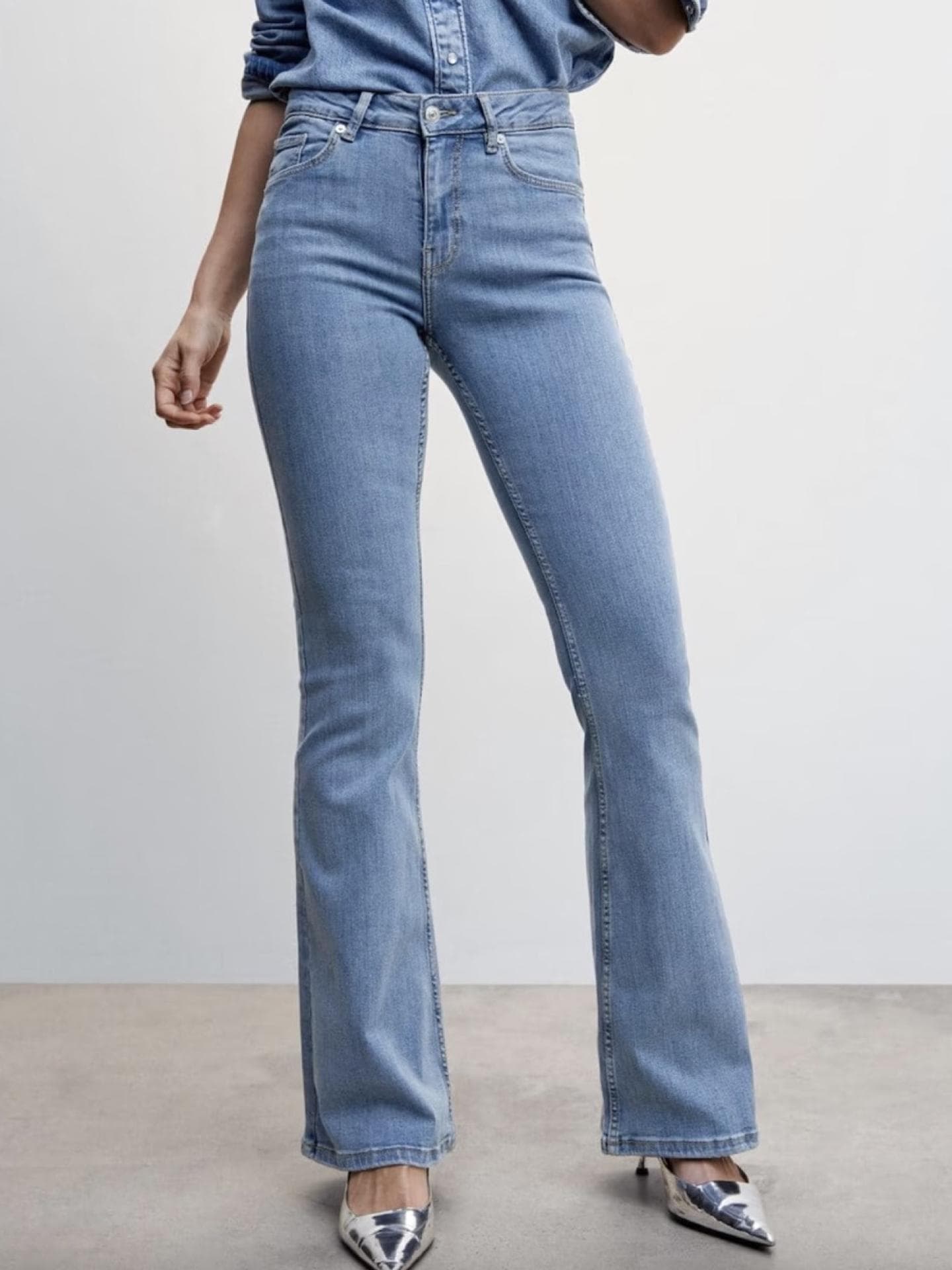 Flared Jeans Mango hellblau Large