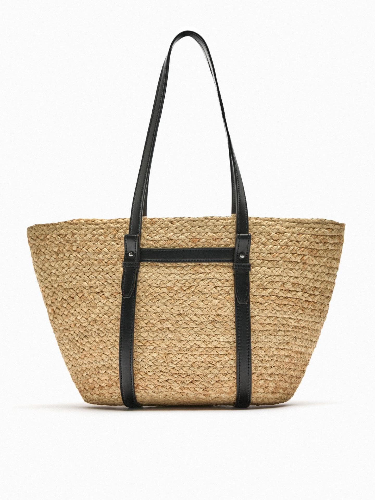 Shopper aus Jute in Beige und Schwarz von Zara, ca. 30 Euro