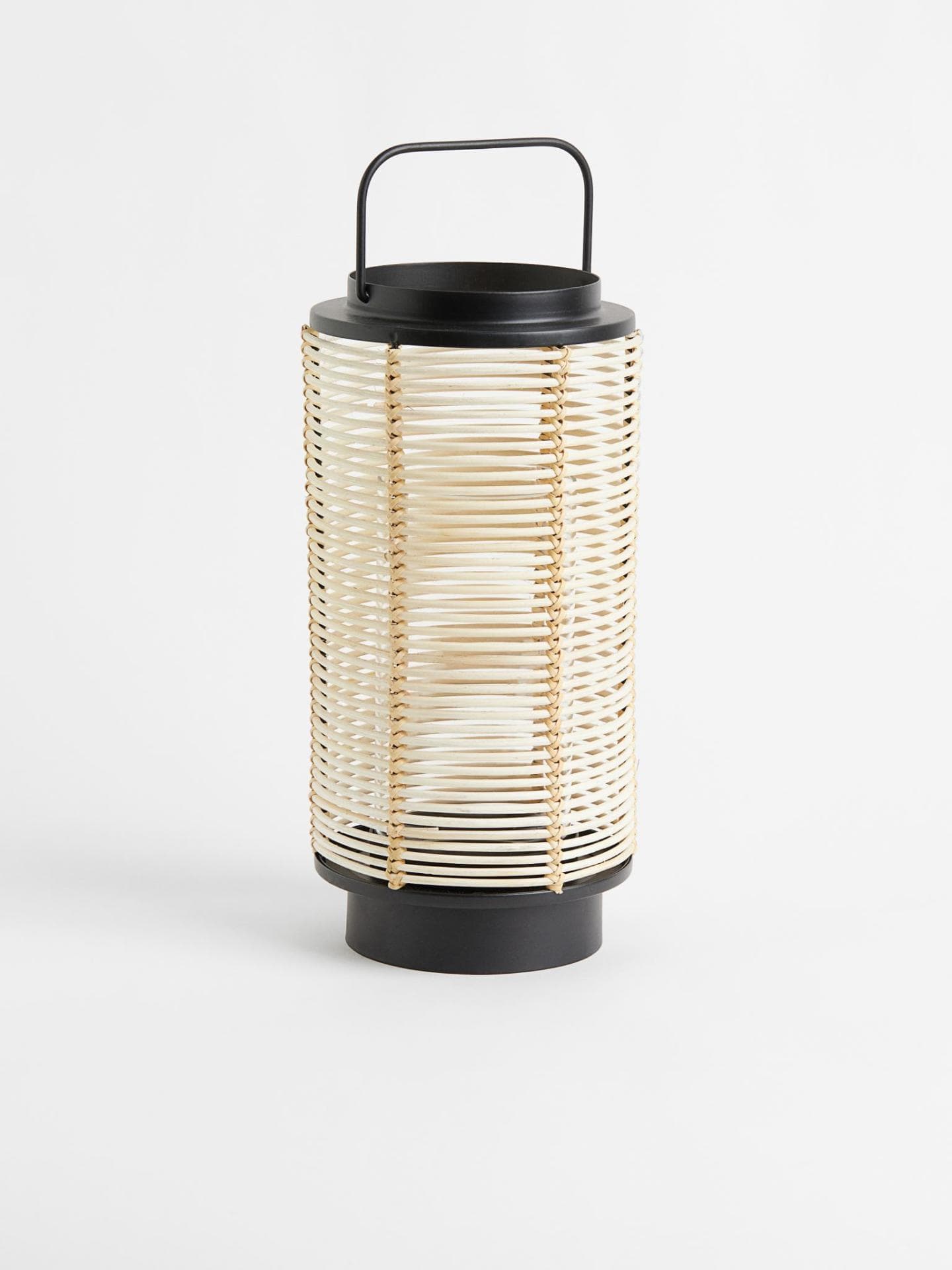 Hohes Windlicht aus Rattan H&M Home
