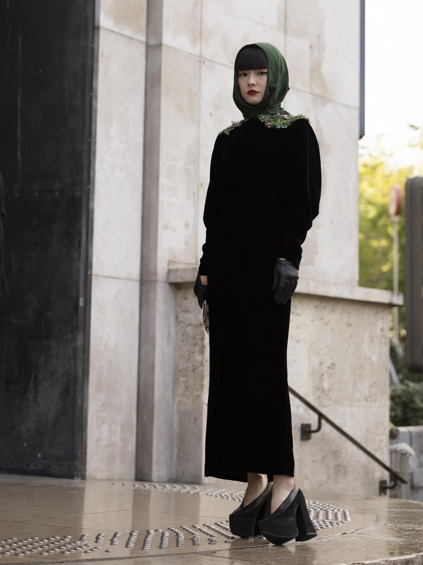Streetstyle im Neo-Gothic Stil Streetstyle im Neo-Gothic Stil