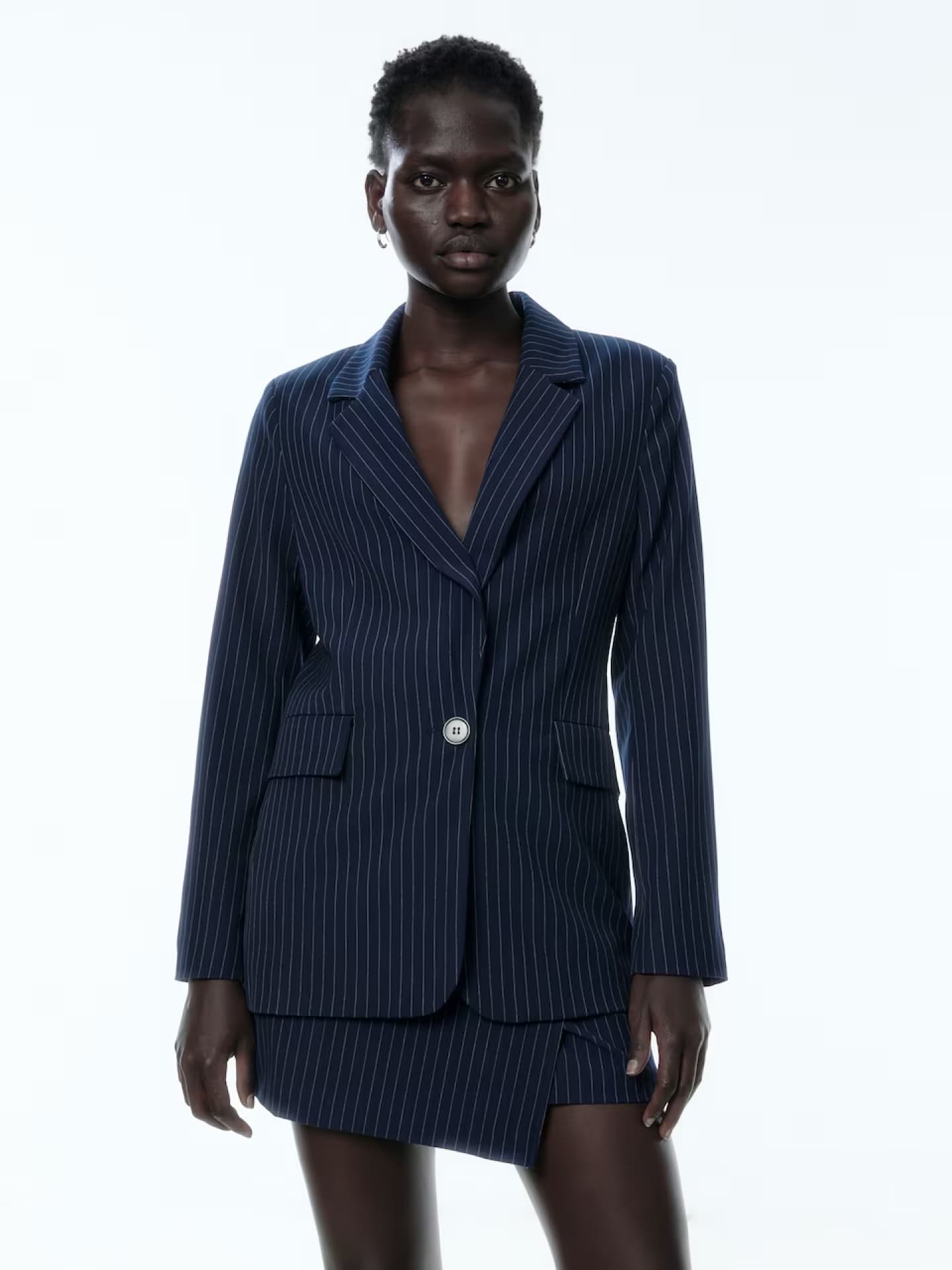 Frau in Blazer 