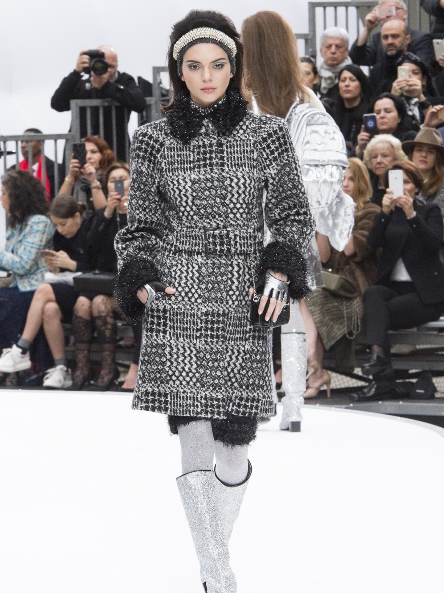 Kendall Jenner auf Chanel Show 2017 187