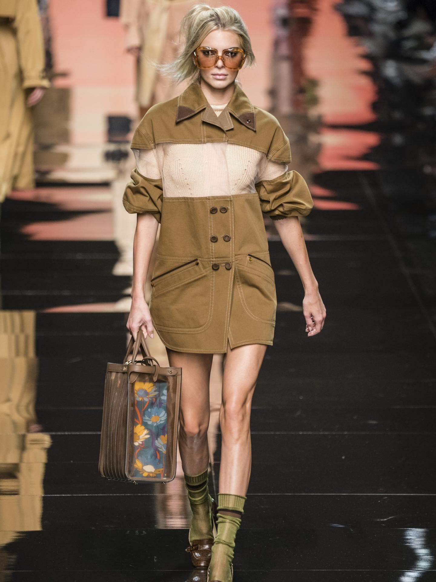 Kendall Jenner auf Fendi Show 2020