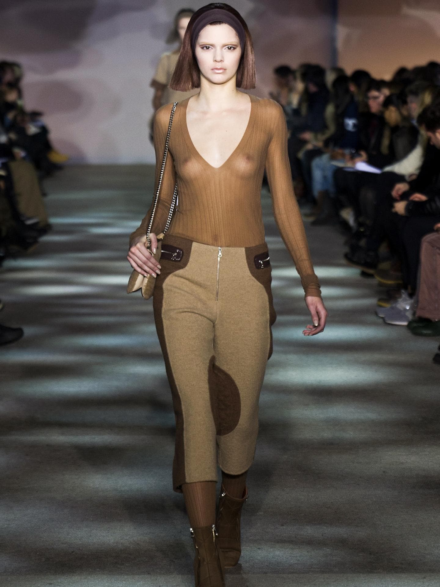 Kendall Jenner auf Marc Jacobs Show 2014 057