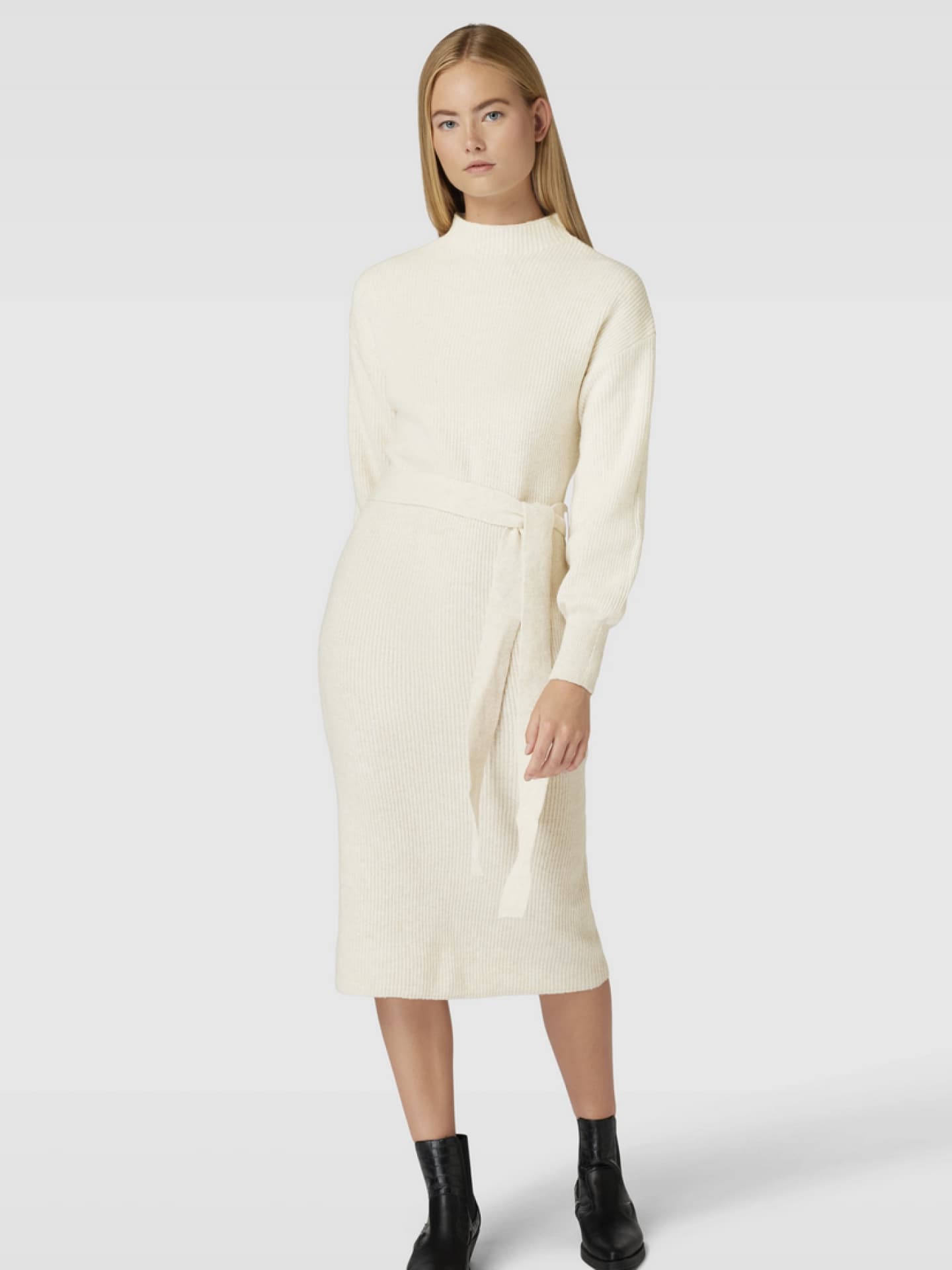 Strickkleid mit Turtleneck Modell 'THILDE' in ecru Only