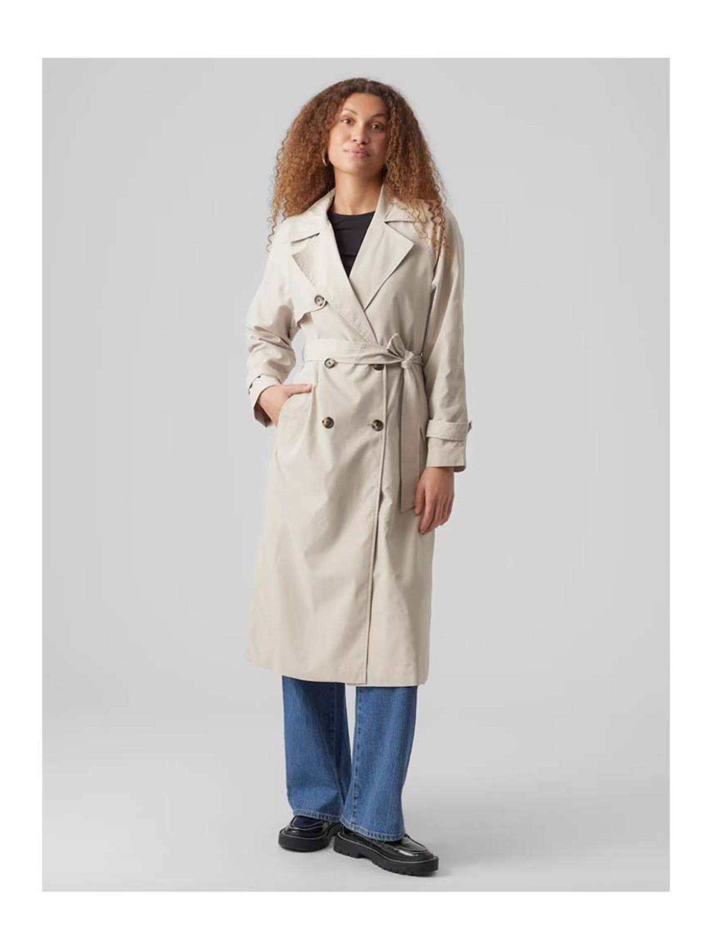 Cremefarbener Trenchcoat