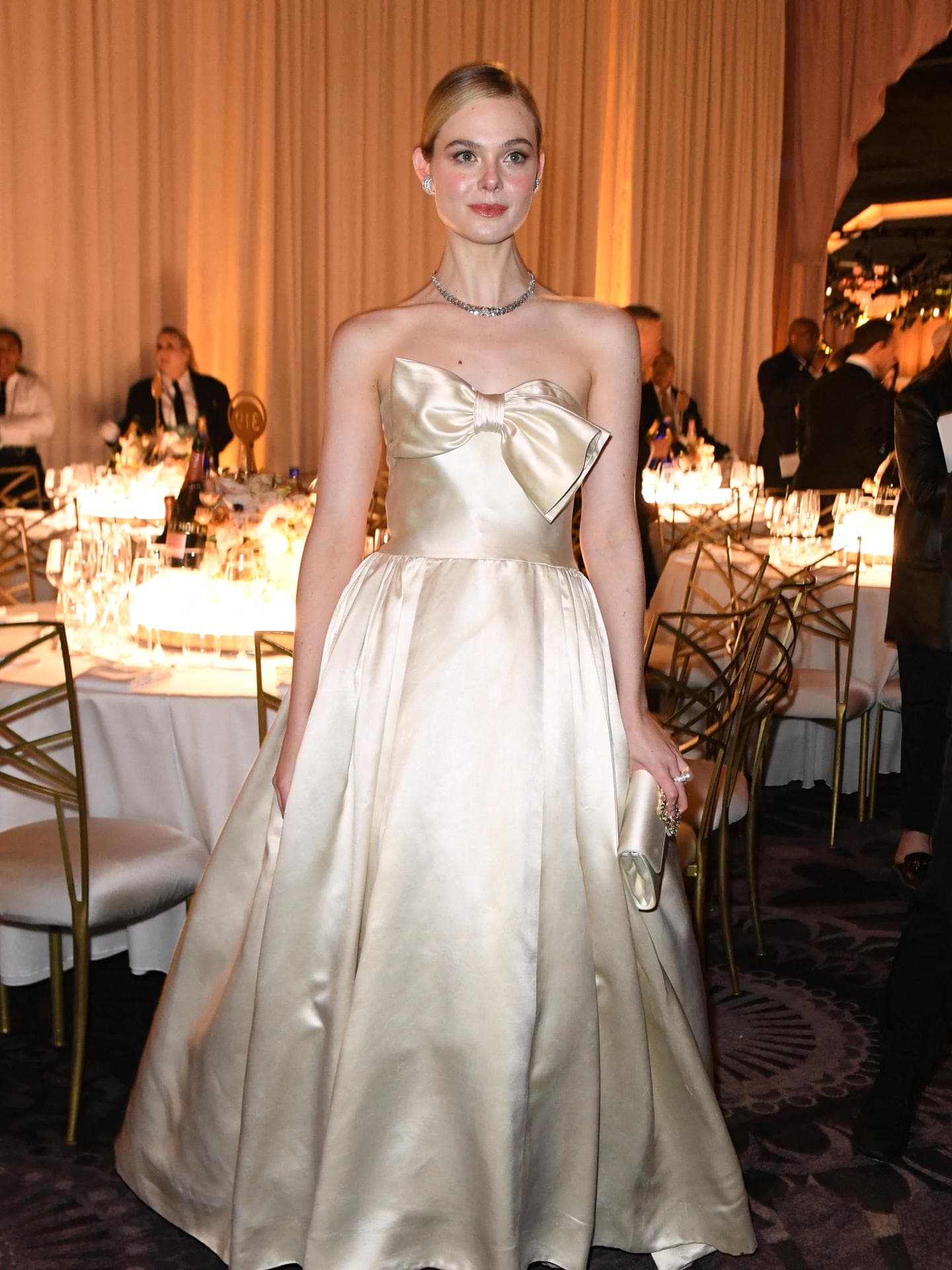 Elle Fanning Golden Globes 2024