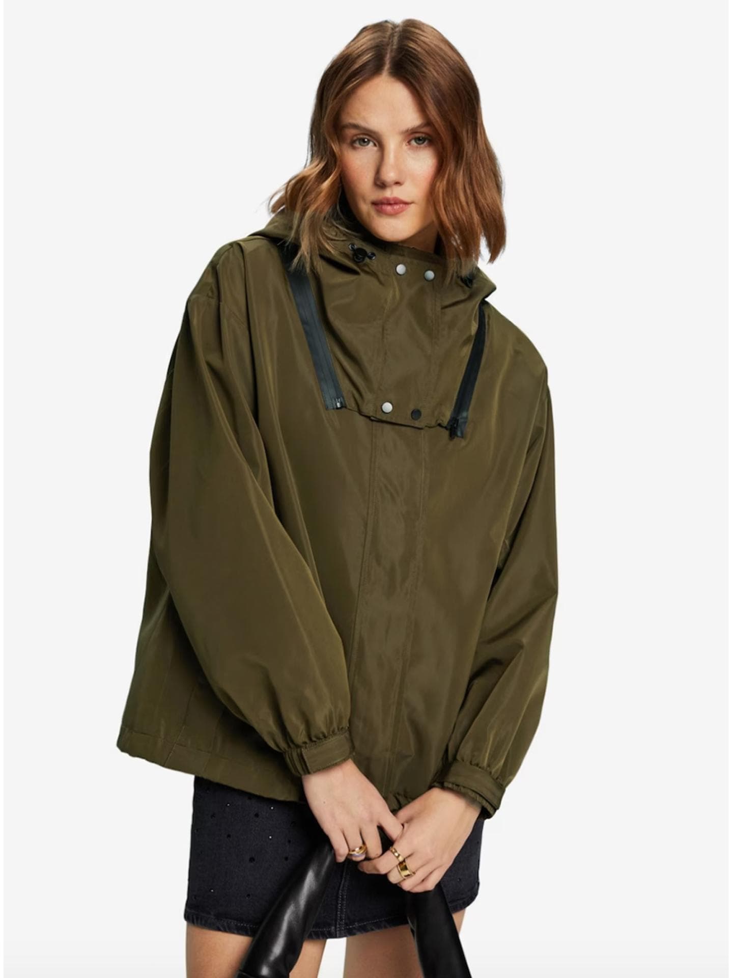 Olivgrüne Regenjacke von Esprit