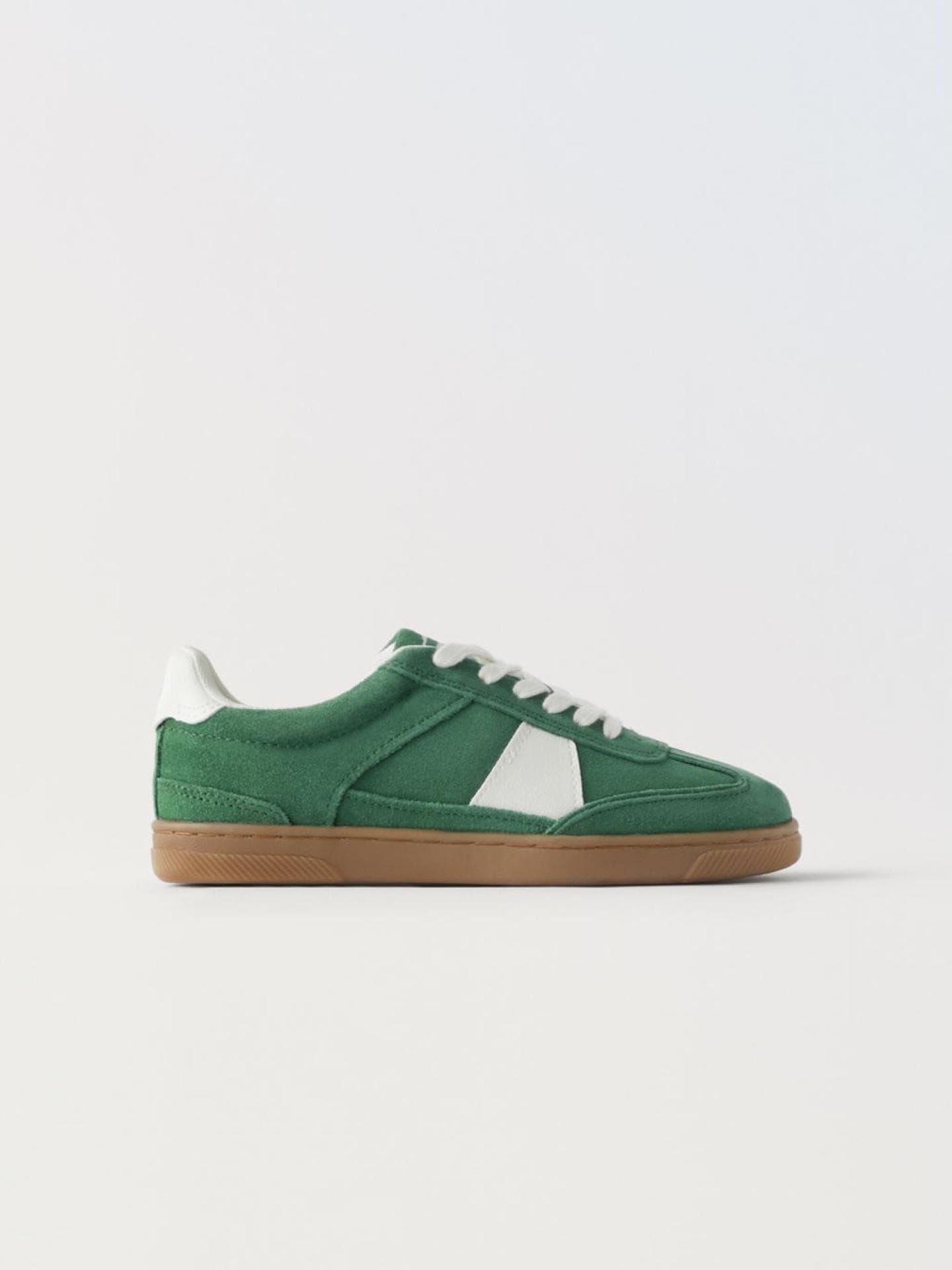 Grüner Sneaker von Zara