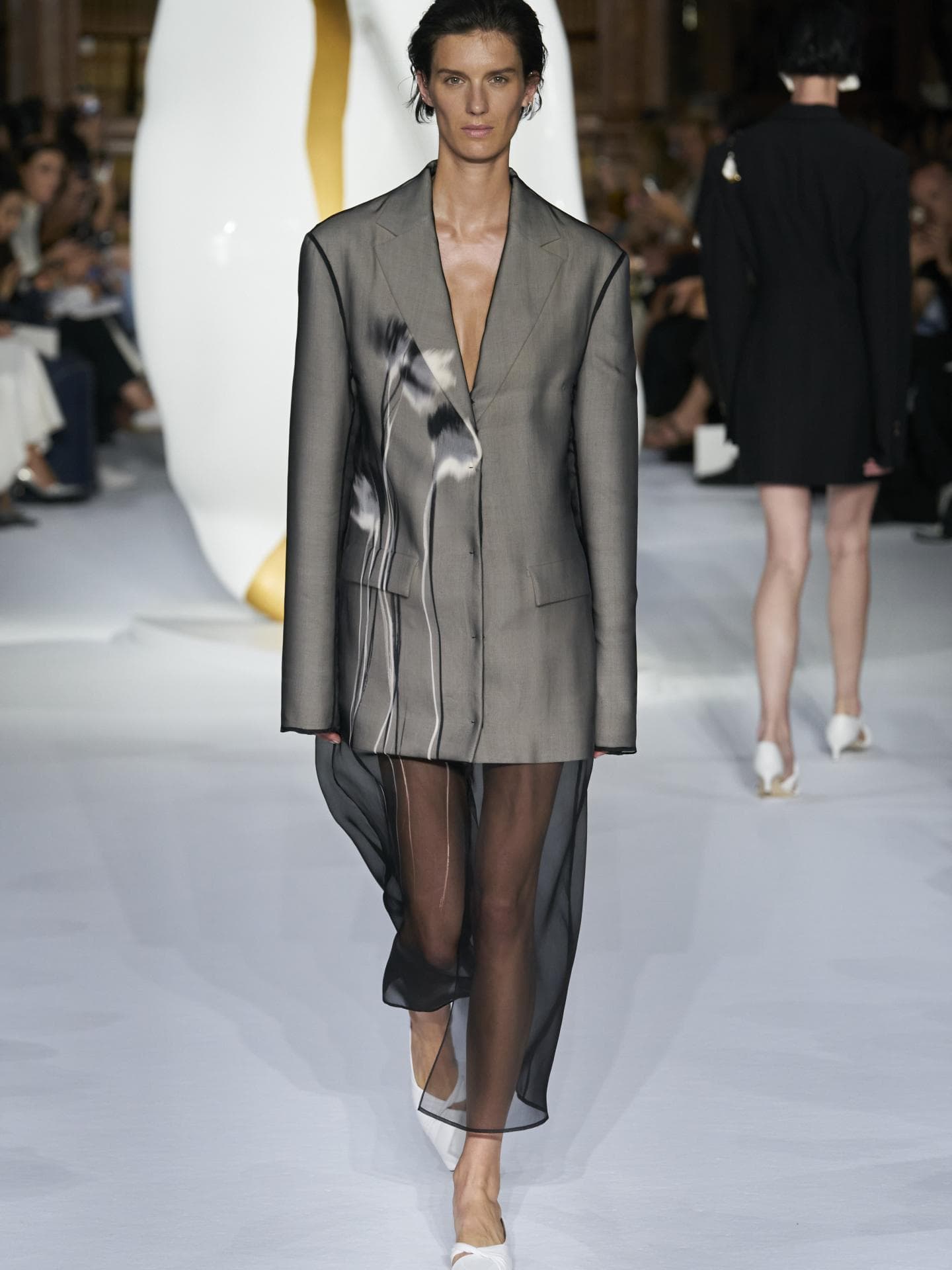 So müssen Röcke jetzt aussehen, um im Trend zu liegen – 3 Must-haves Giada Runway Show