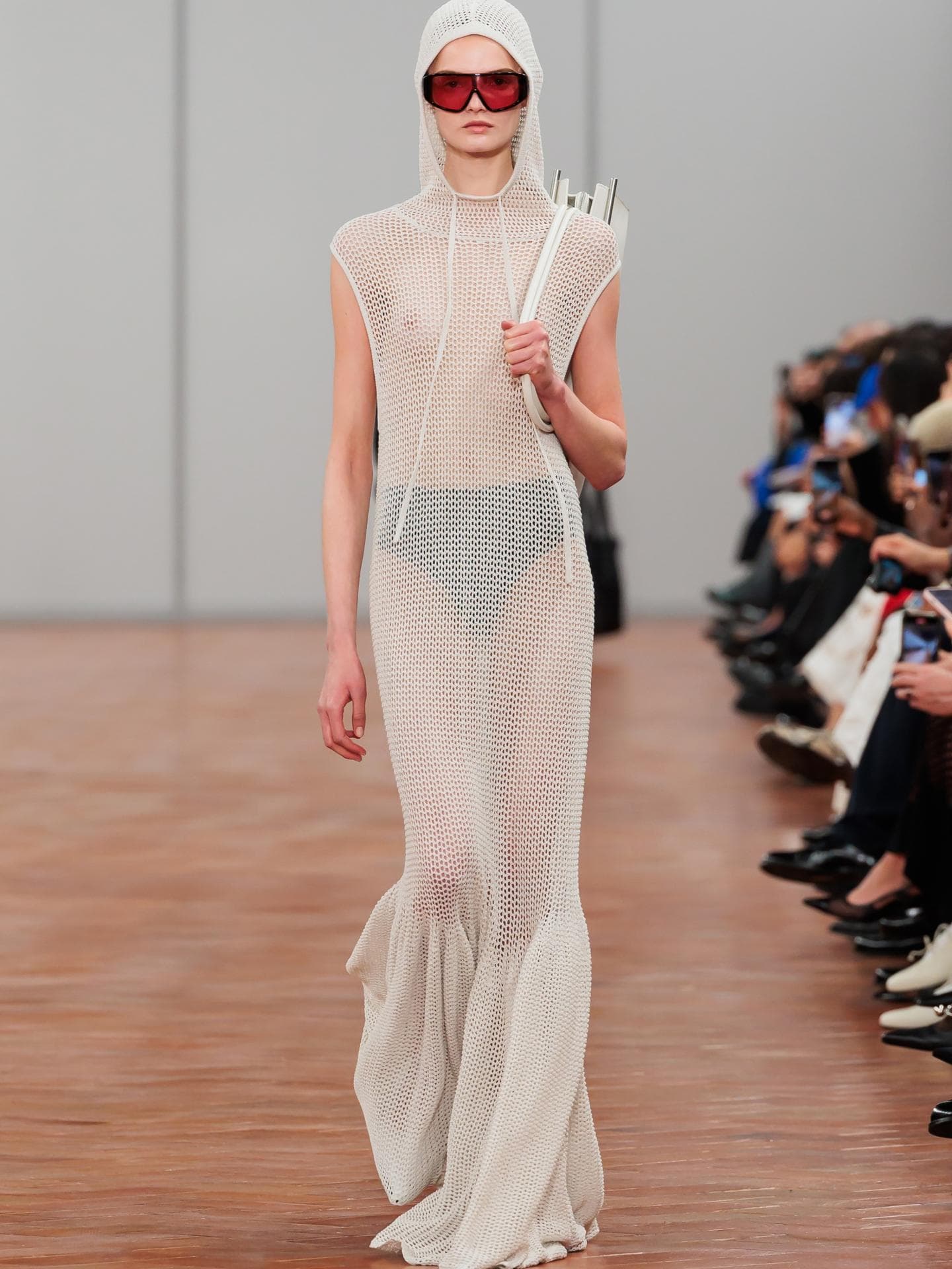 Cos Spring/Summer Kollektion 2024