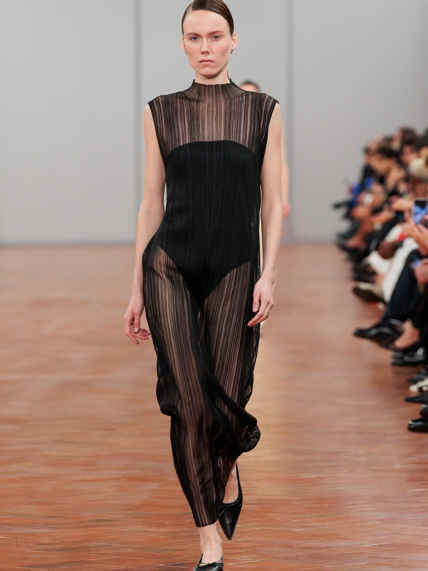 Cos Spring/Summer Kollektion 2024