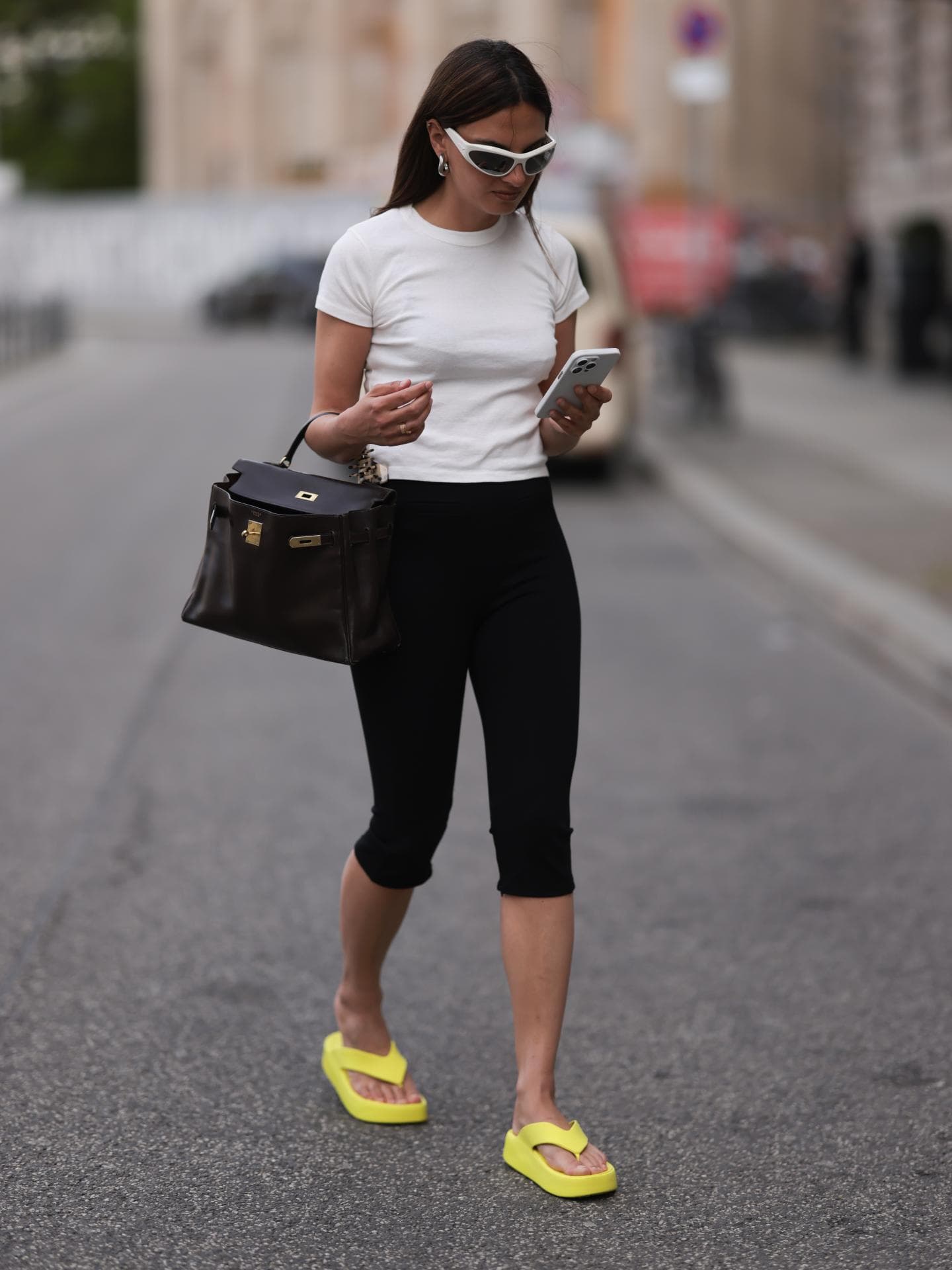 Anna Winter in Crocs Flip Flops
