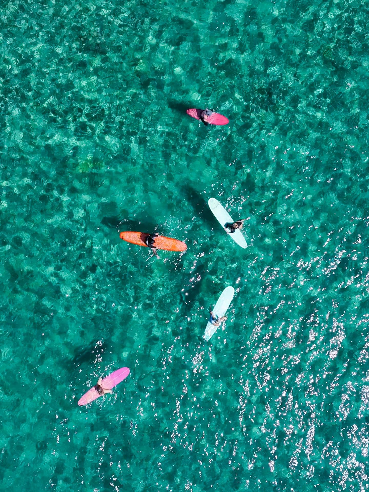 Surfer im Wasser