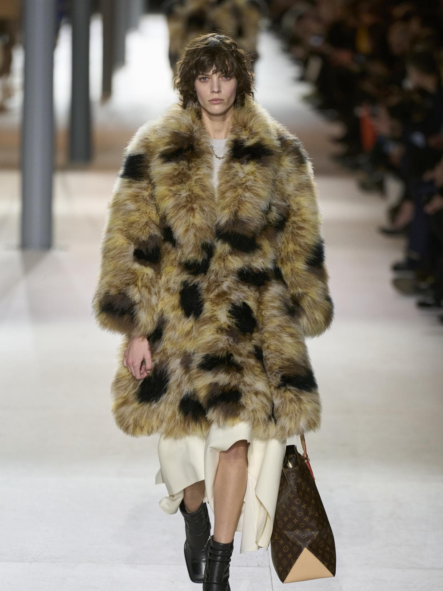 Mantel-Trends Fake Fur Mantel bei Louis Vuitton