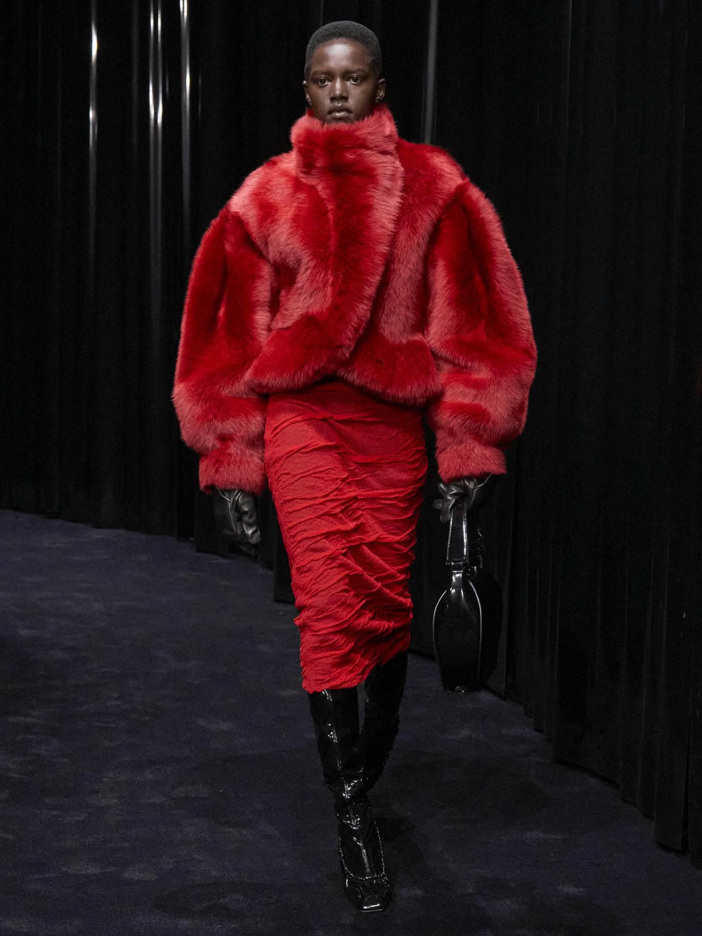 Rote Fake Fur Jacke