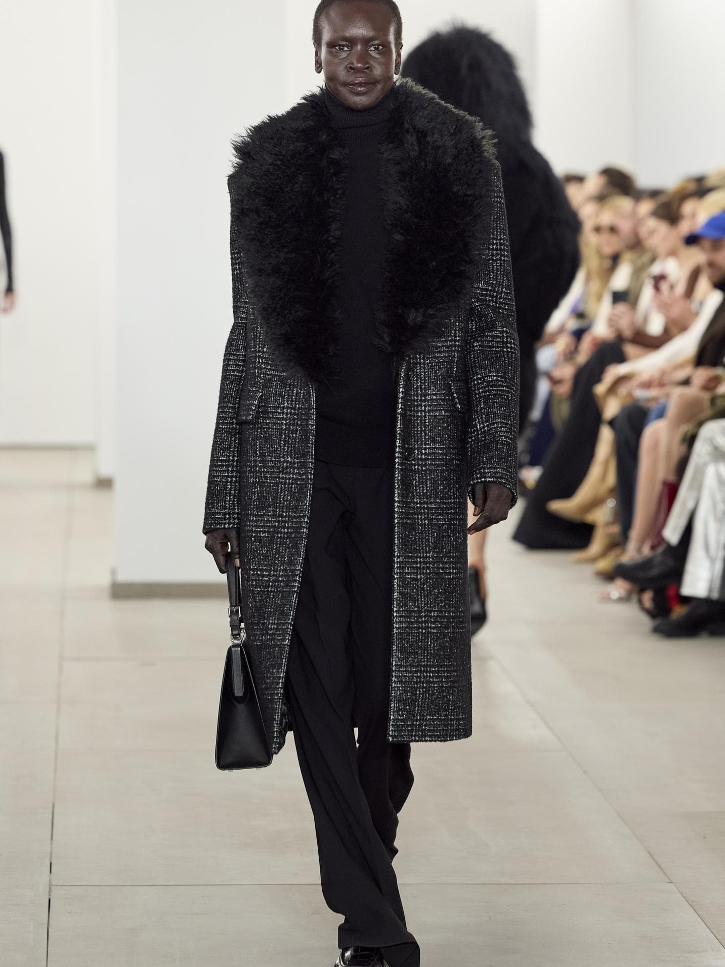 Mäntel mit Fake Fur