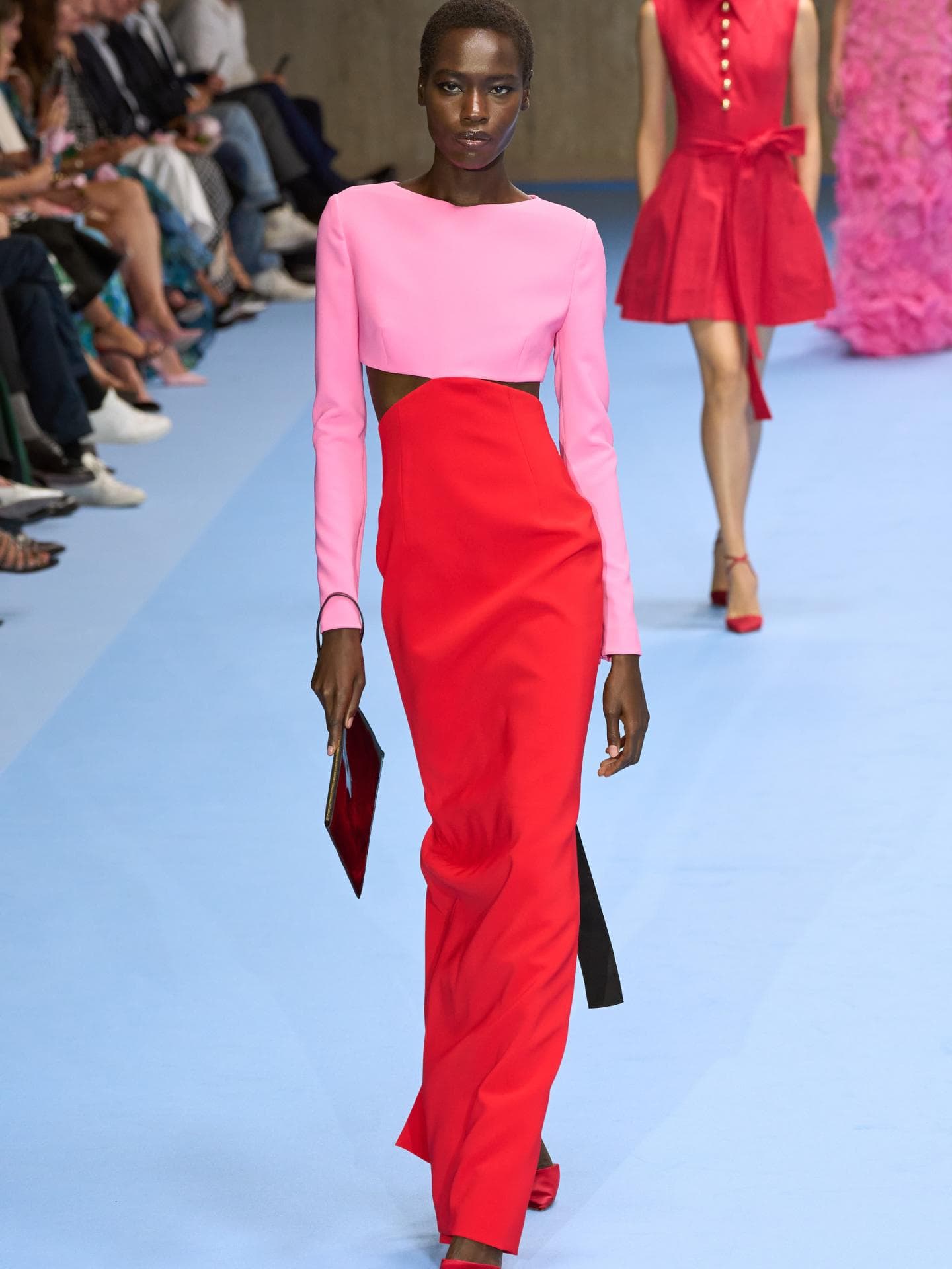 Carolina Herrera: Die größten Trends für Frühjahr/Sommer 2025 bei der New York Fashion Week Model bei Carolina Herrera