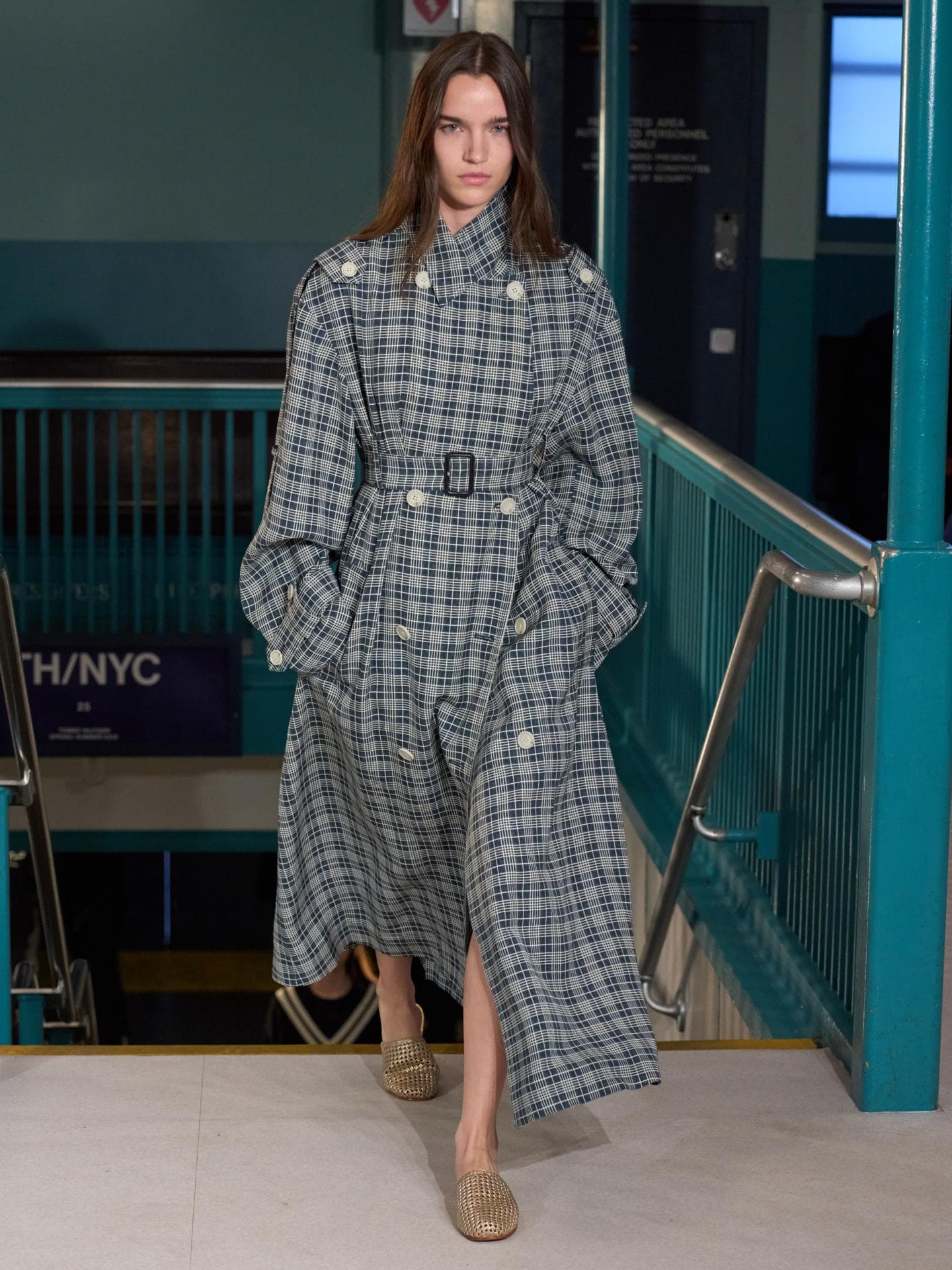 Model bei Tommy Hilfiger
