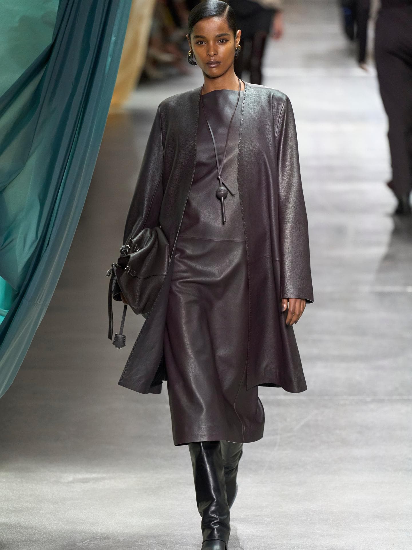 Lederkleid bei Fendi