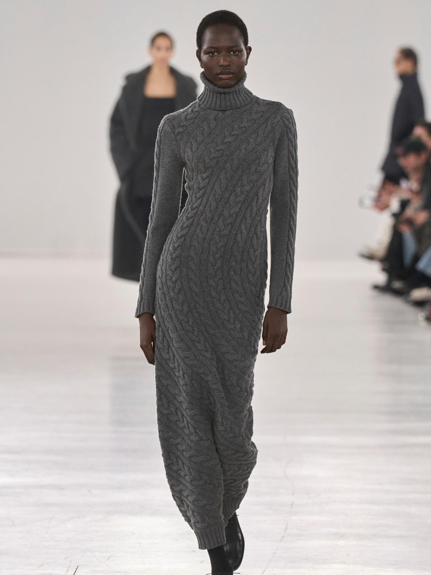 Strickkleid bei Max Mara