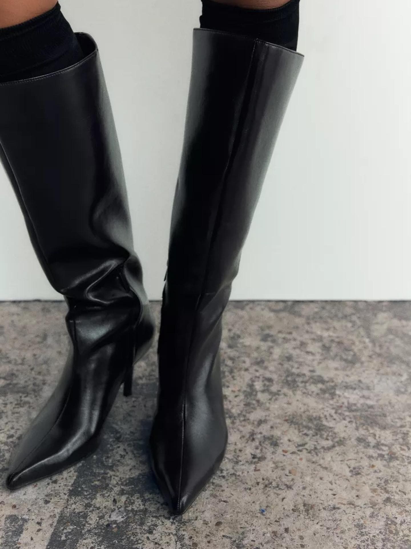 Stiefel mit schmalen Absatz