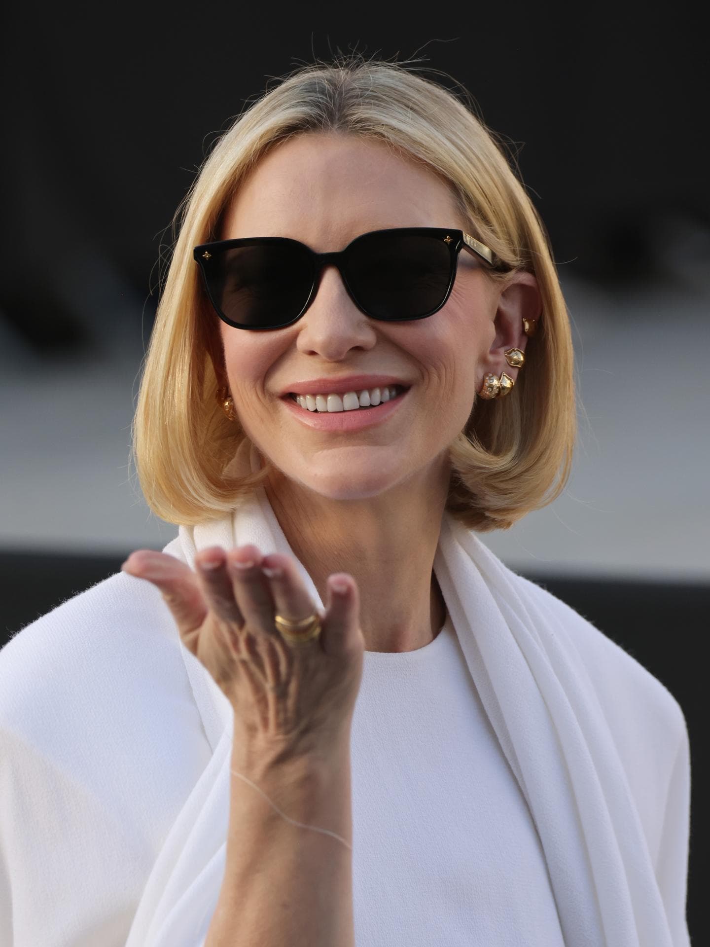 Lippenstift ab 50 Cate Blanchett mit Lippenstift