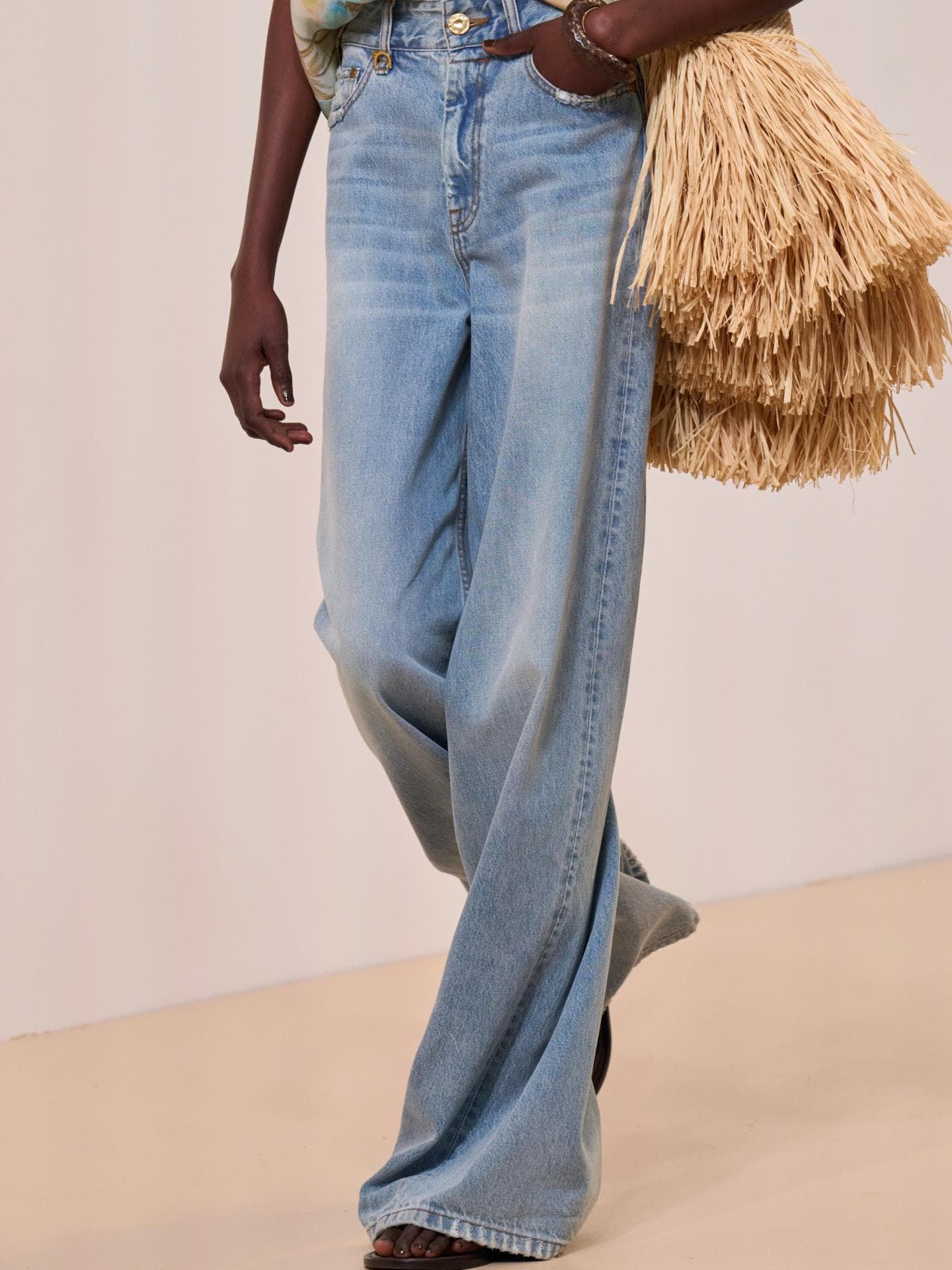 Wide Leg Jeans