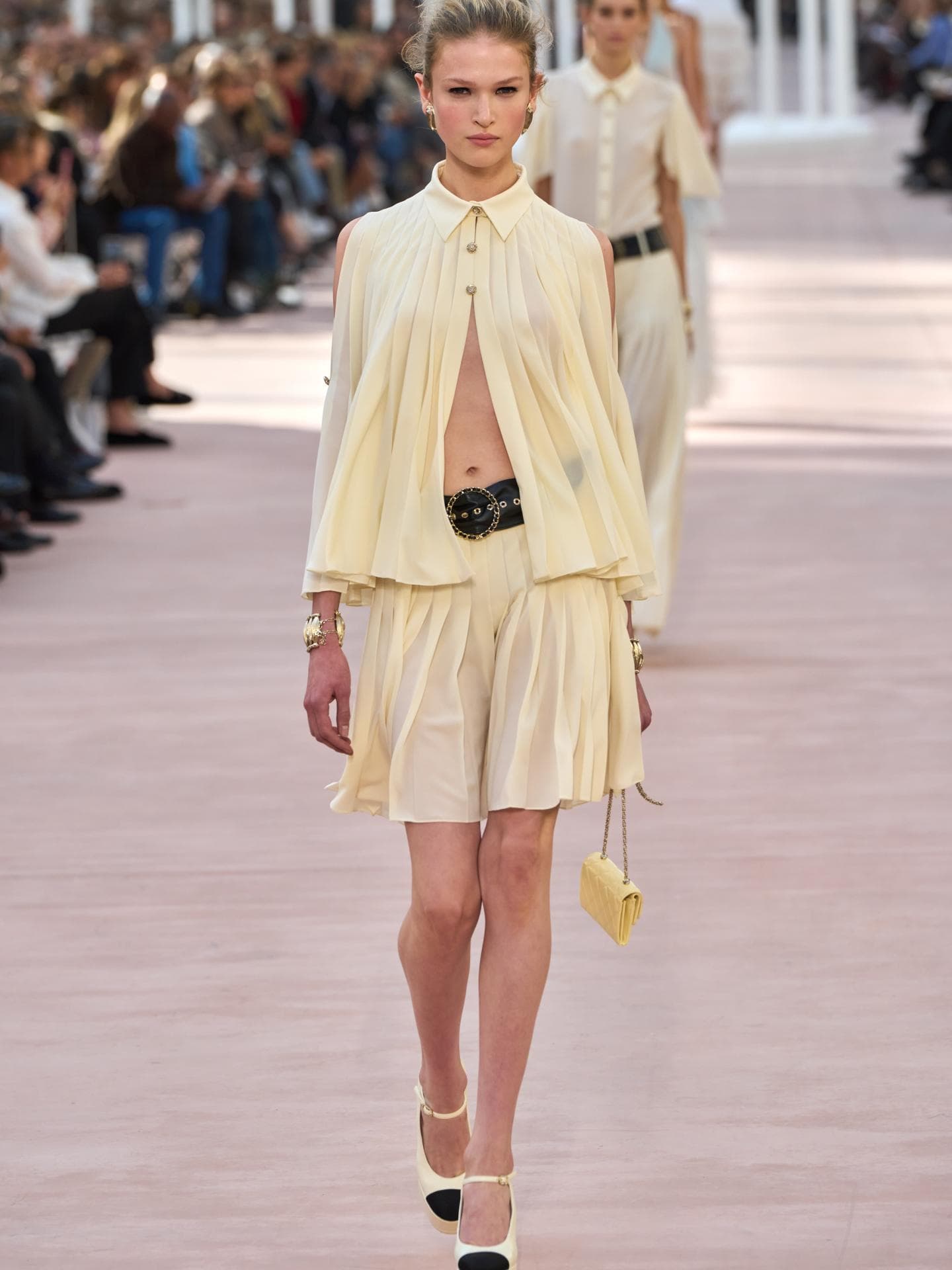 Buttermilchgelb bei Chanel