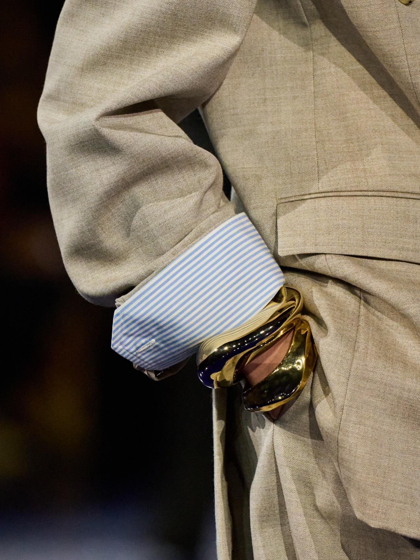 Schmuck-Trends Frühjahr/ Sommer 2025 Saint Laurent