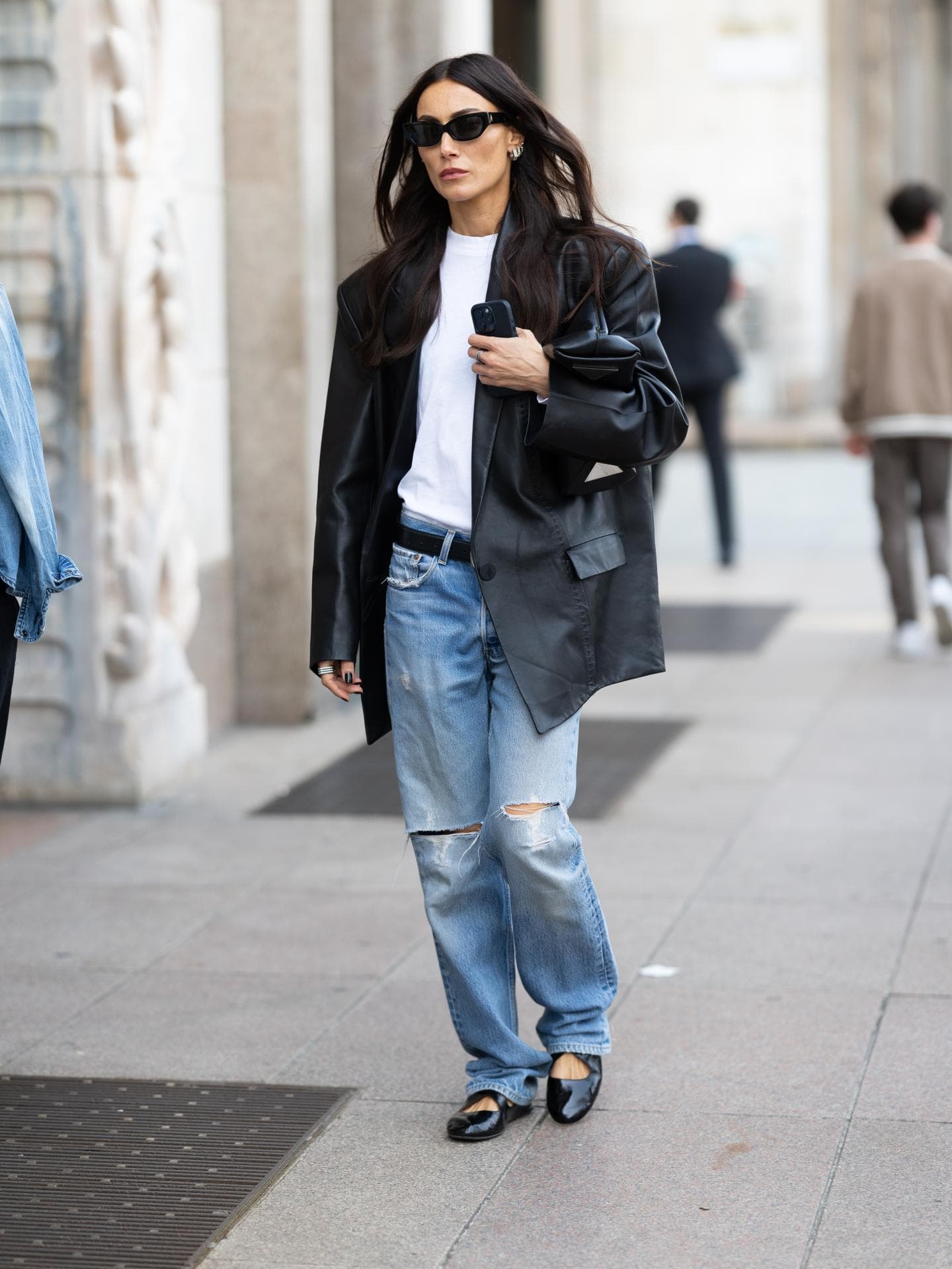 Blazer mit Low-Rise-Jeans