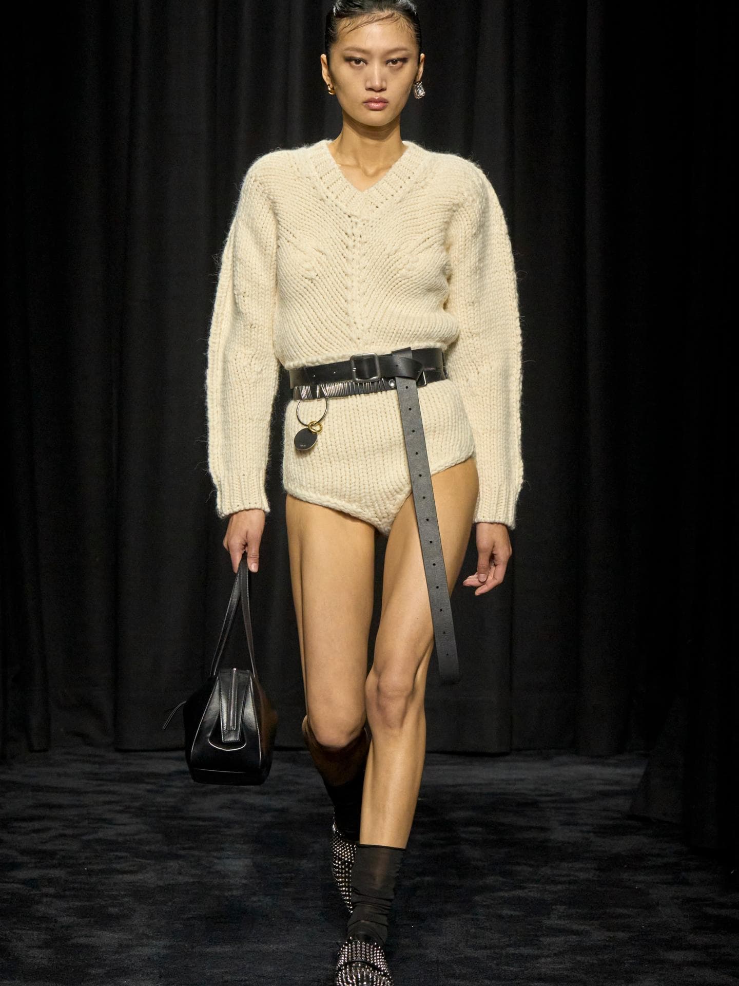 Gürtel-Layering ist der Herbst-Trend 2025, den wir jetzt schon tragen Jil Sander