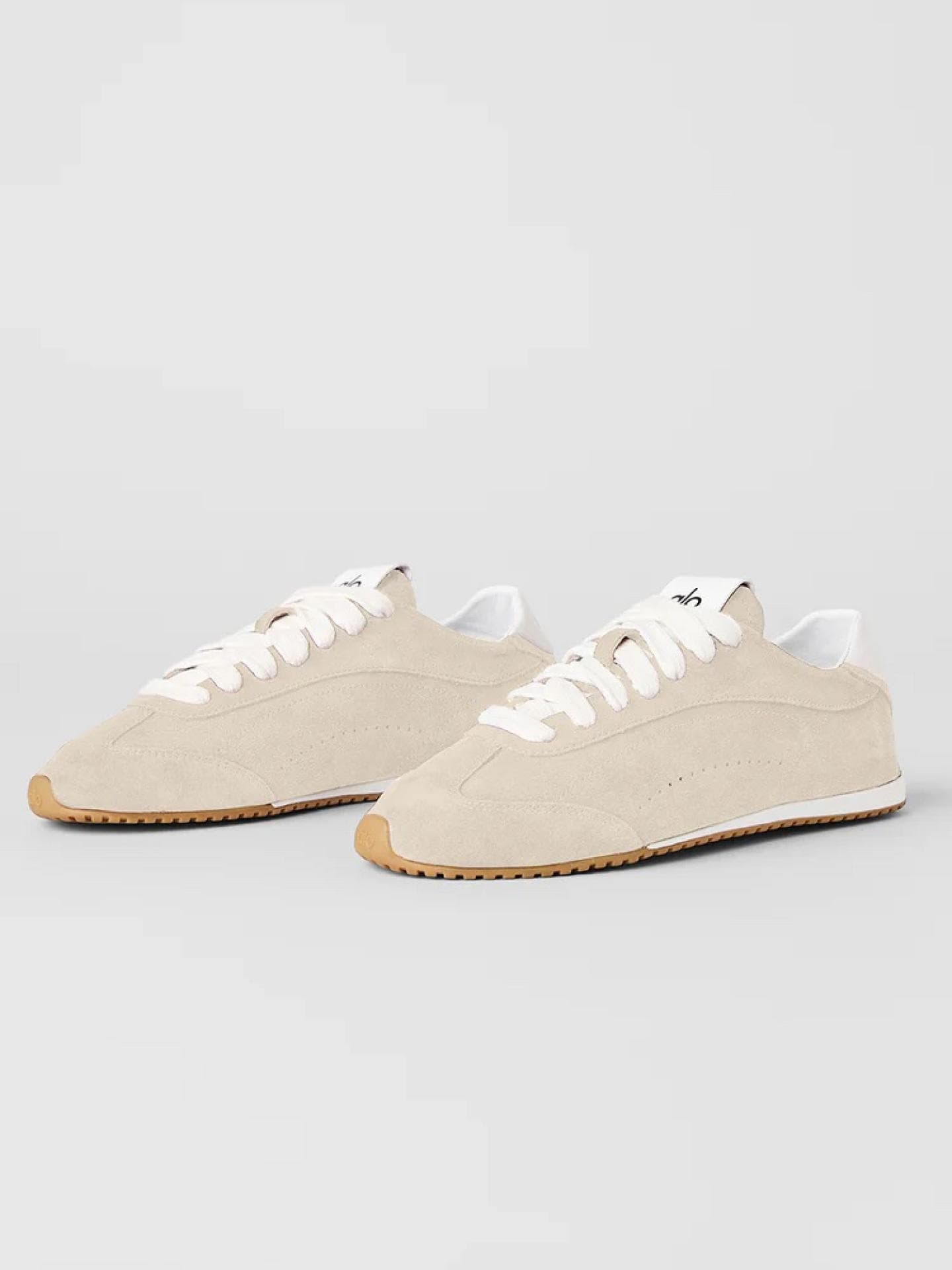Alo Yoga Sneaker