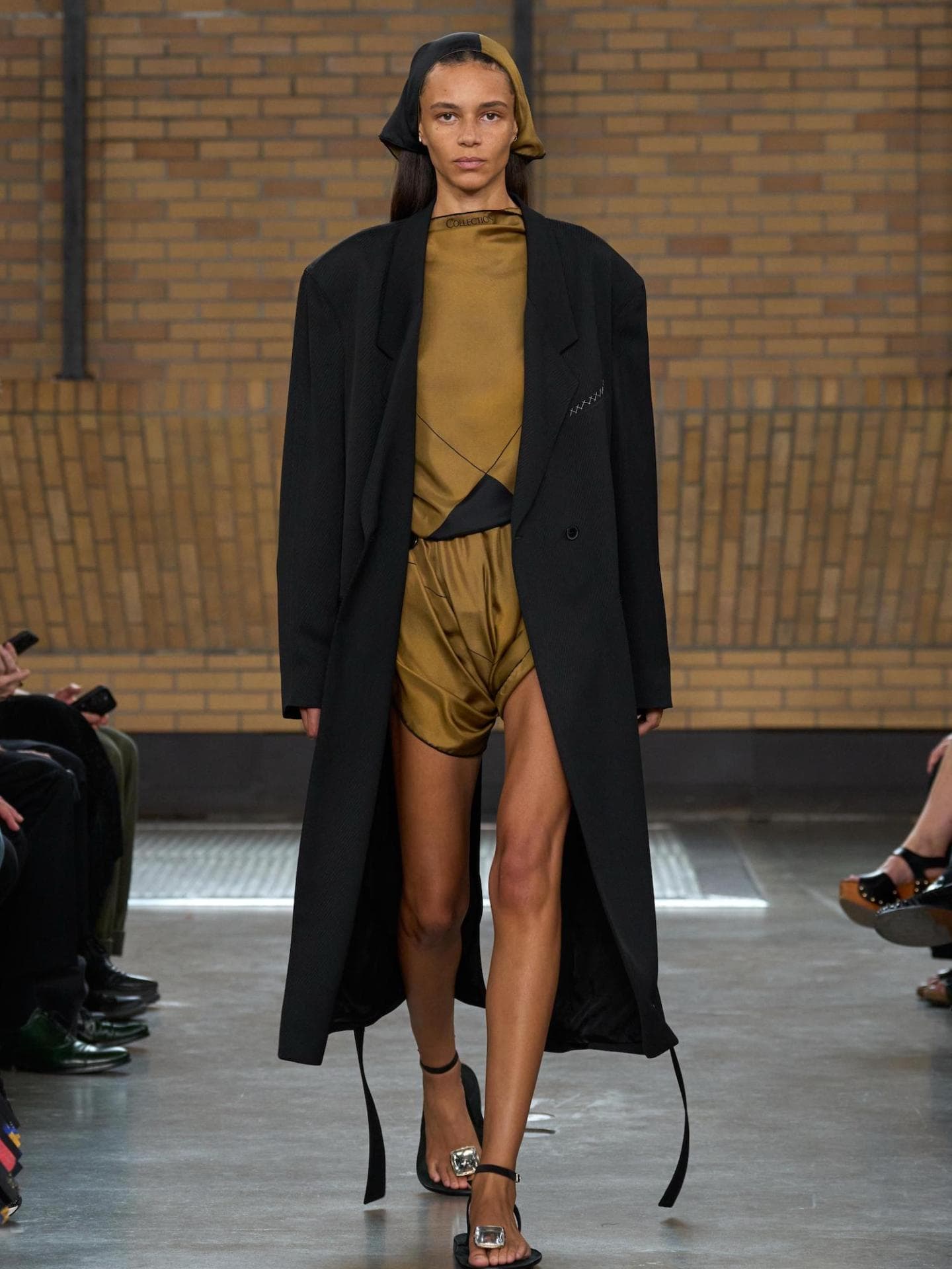 Look Calvin Klein Frühling 2026