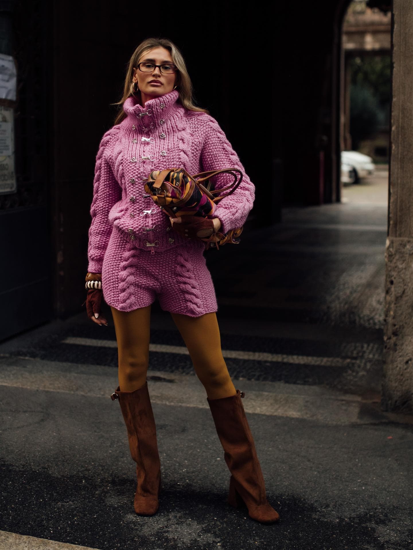 Mailand Fashion Week: Diese coolen Streestyles sind die schönste Mode-Inspiration Mailand Fashion Week: Diese coolen Streestyles sind die schönste Mode-Inspiration