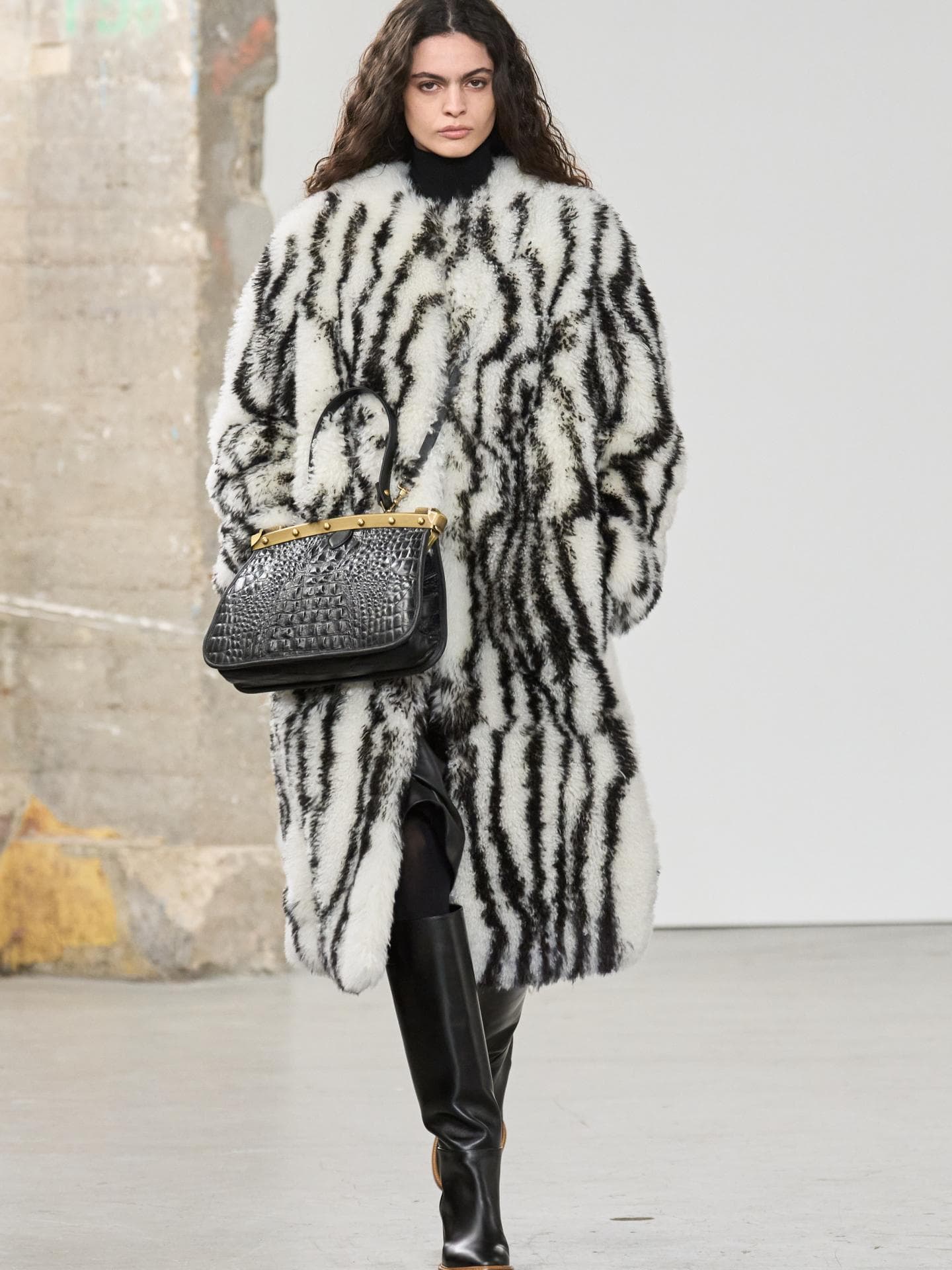 Muster-Trends Herbst/Winter 2025/2026: Die angesagtesten Styles Zebra-Muster